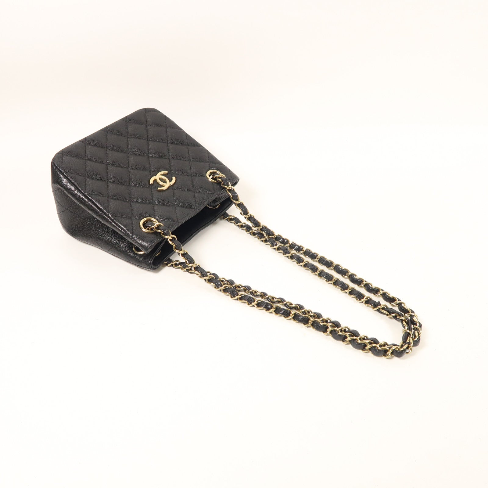 CHANEL 牛皮皮革Bucket Bag金扣鏈帶肩背袋