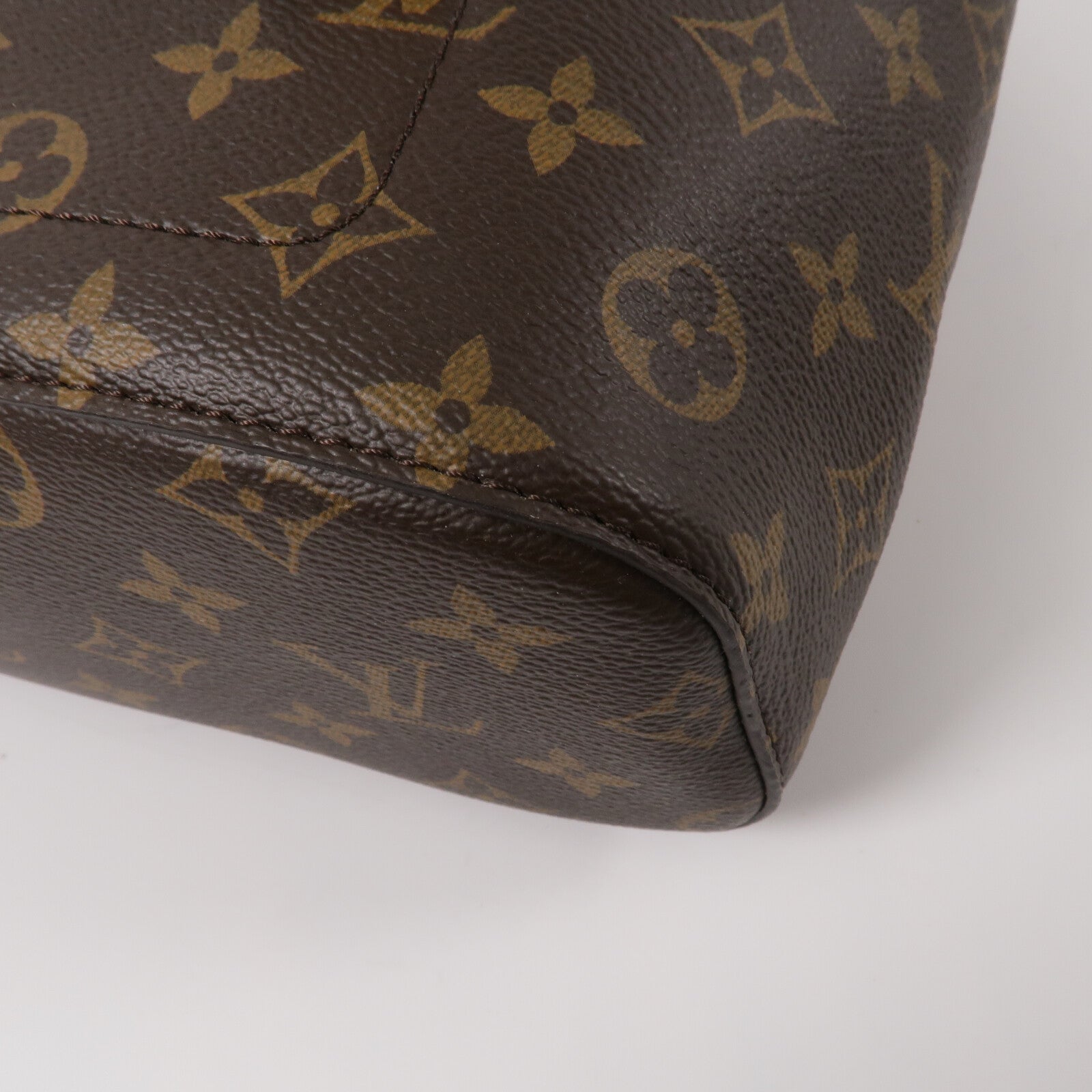 LOUIS VUITTON Monogram Montsouris Backpack背包