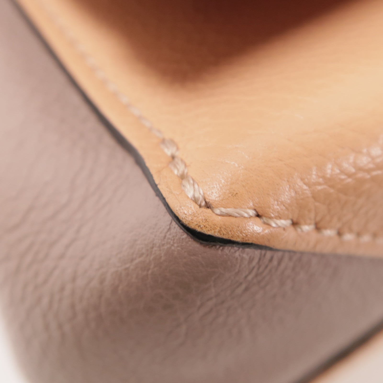 LOUIS VUITTON 牛皮皮革Lockme II BB銀扣鏈帶手挽肩背兩用袋