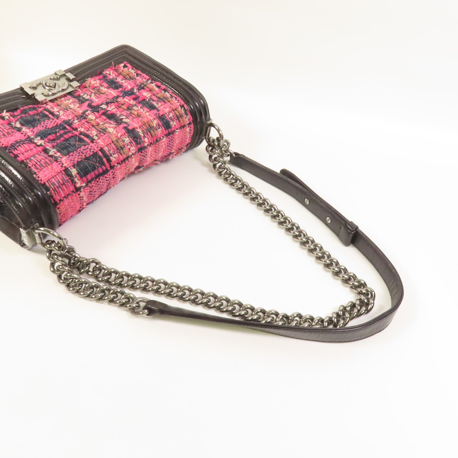 CHANEL 【激減優惠】Tweed/牛皮皮革Boy 25銀扣鏈帶肩背袋