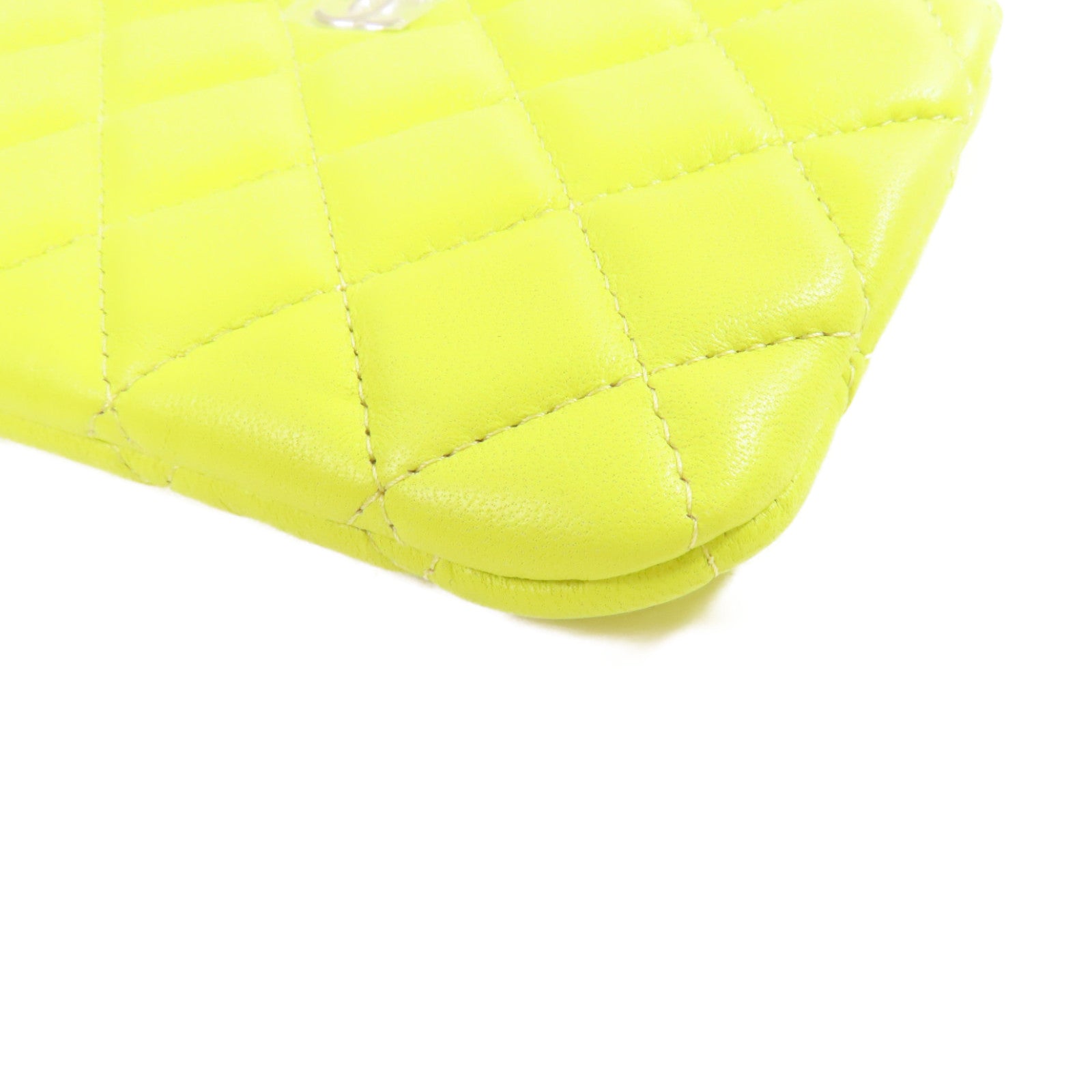 CHANEL 菱格羊皮皮革Mini Pouch金扣手拿包檸檬黃色