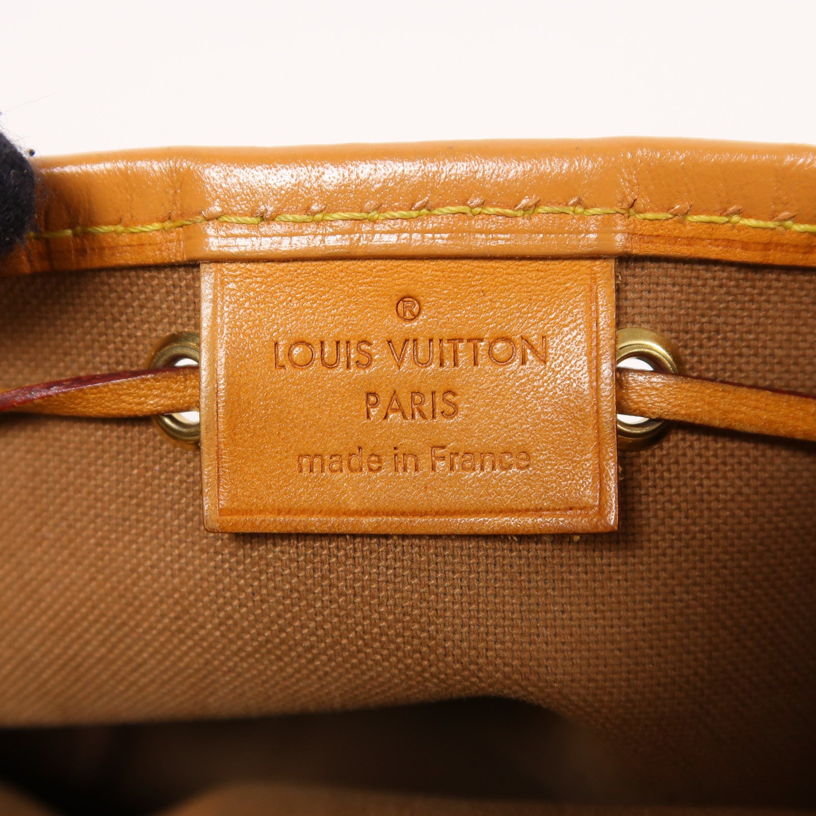 LOUIS VUITTON Monogram Nano Noe金扣肩背袋棕色