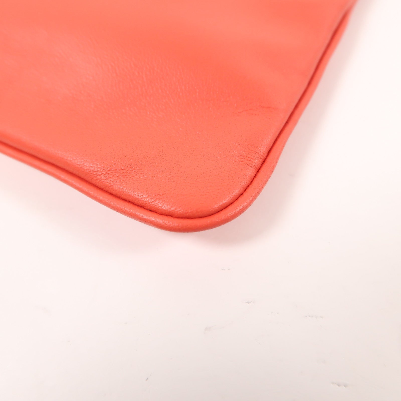 HERMES Swift皮革Tohubohu Pouch銀扣手拿包Capucine