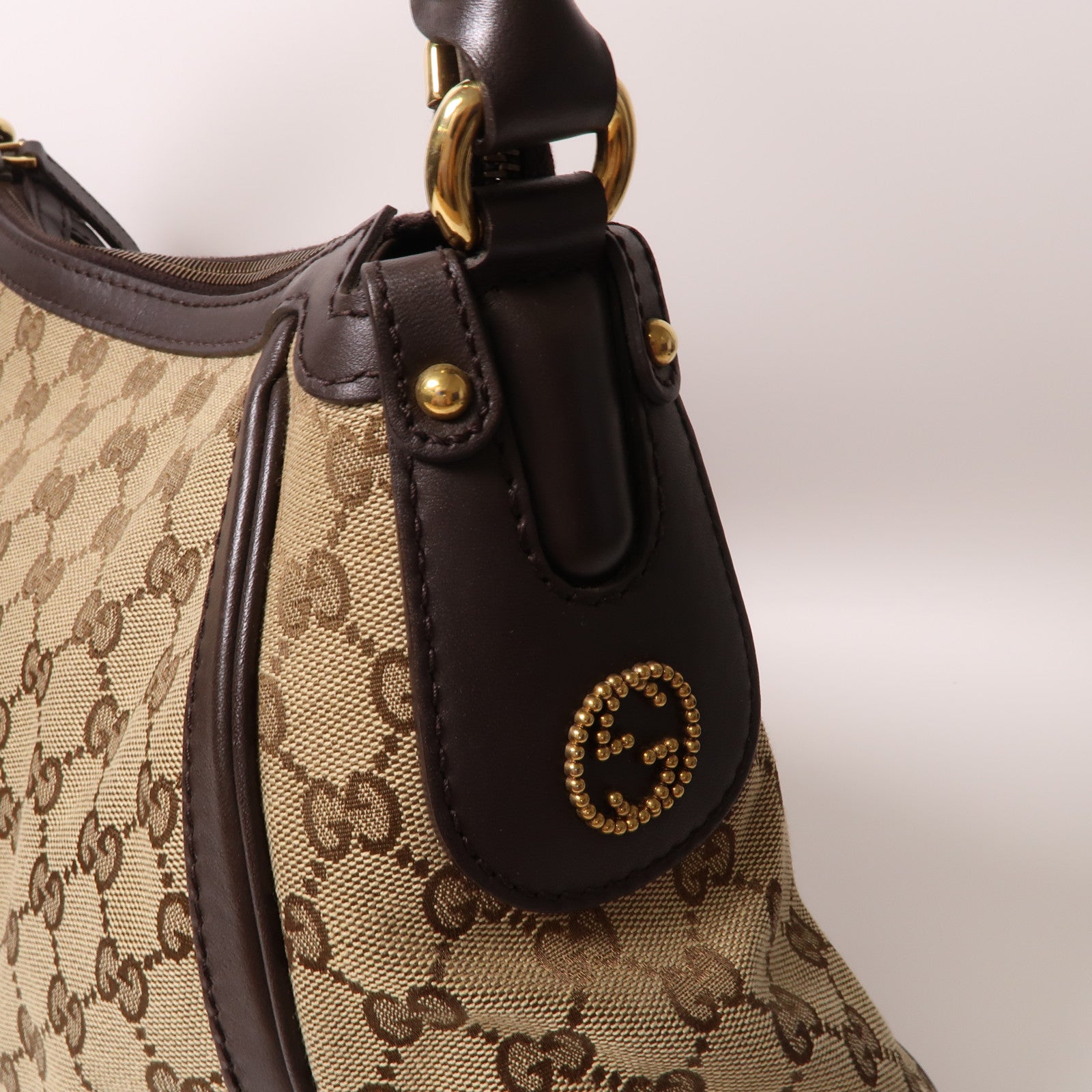 GUCCI 帆布Shoulder Bag金扣肩背袋啡色