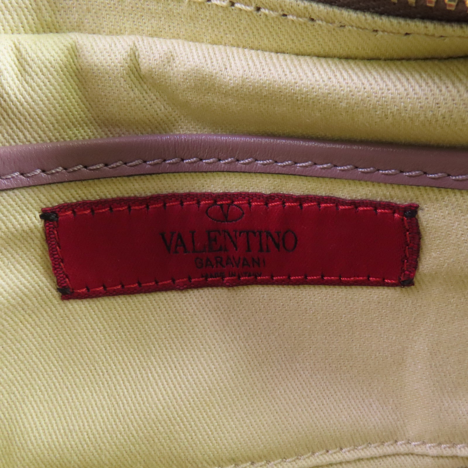 Valentino 牛皮皮革Rockstud Shoulder Bag金扣肩背袋