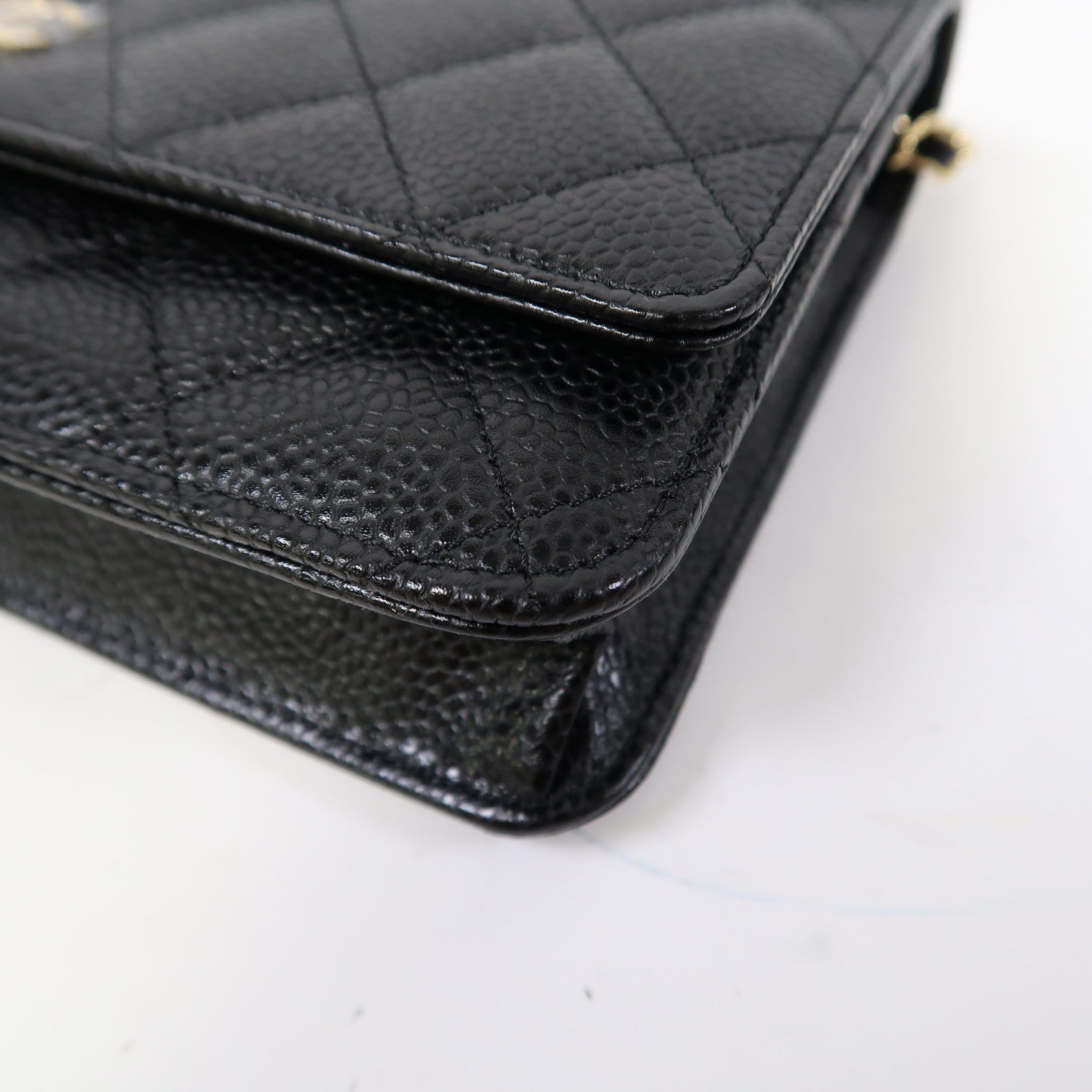 CHANEL 菱格Caviar皮革Wallet On Chain金扣鏈帶肩背袋黑色