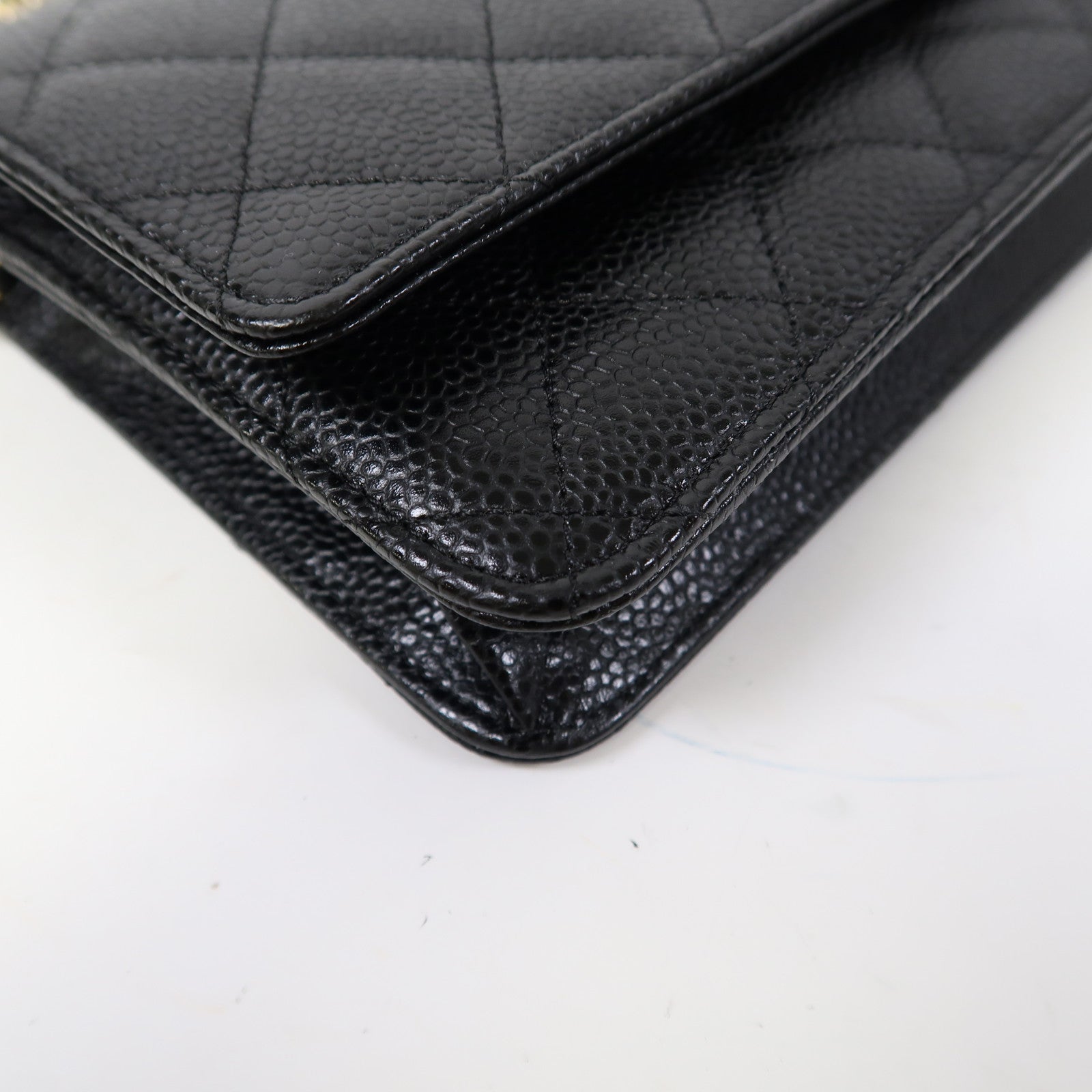 CHANEL 菱格Caviar皮革Wallet On Chain金扣鏈帶肩背袋黑色