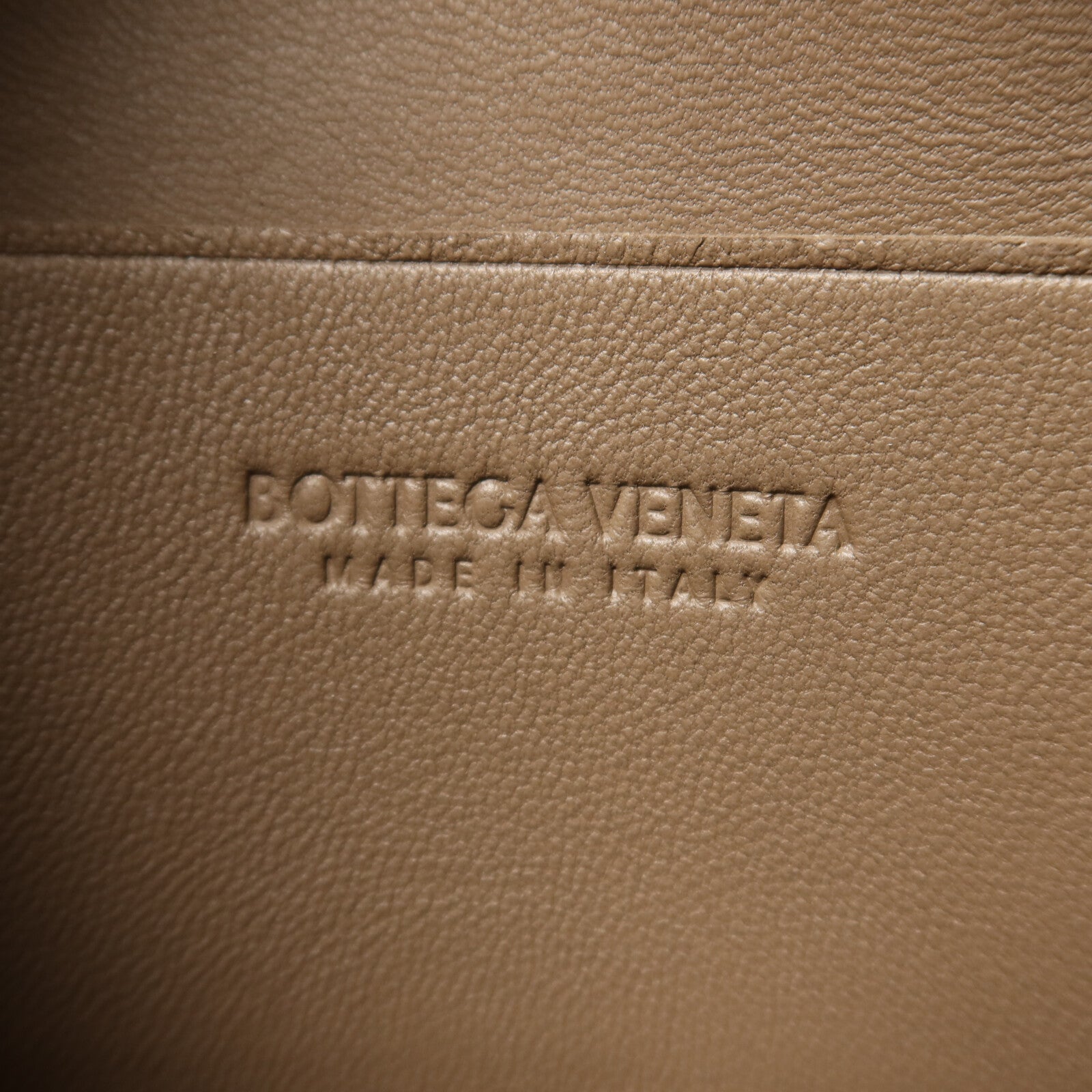 BOTTEGA VENETA 羊皮皮革Candy Cassette肩背袋