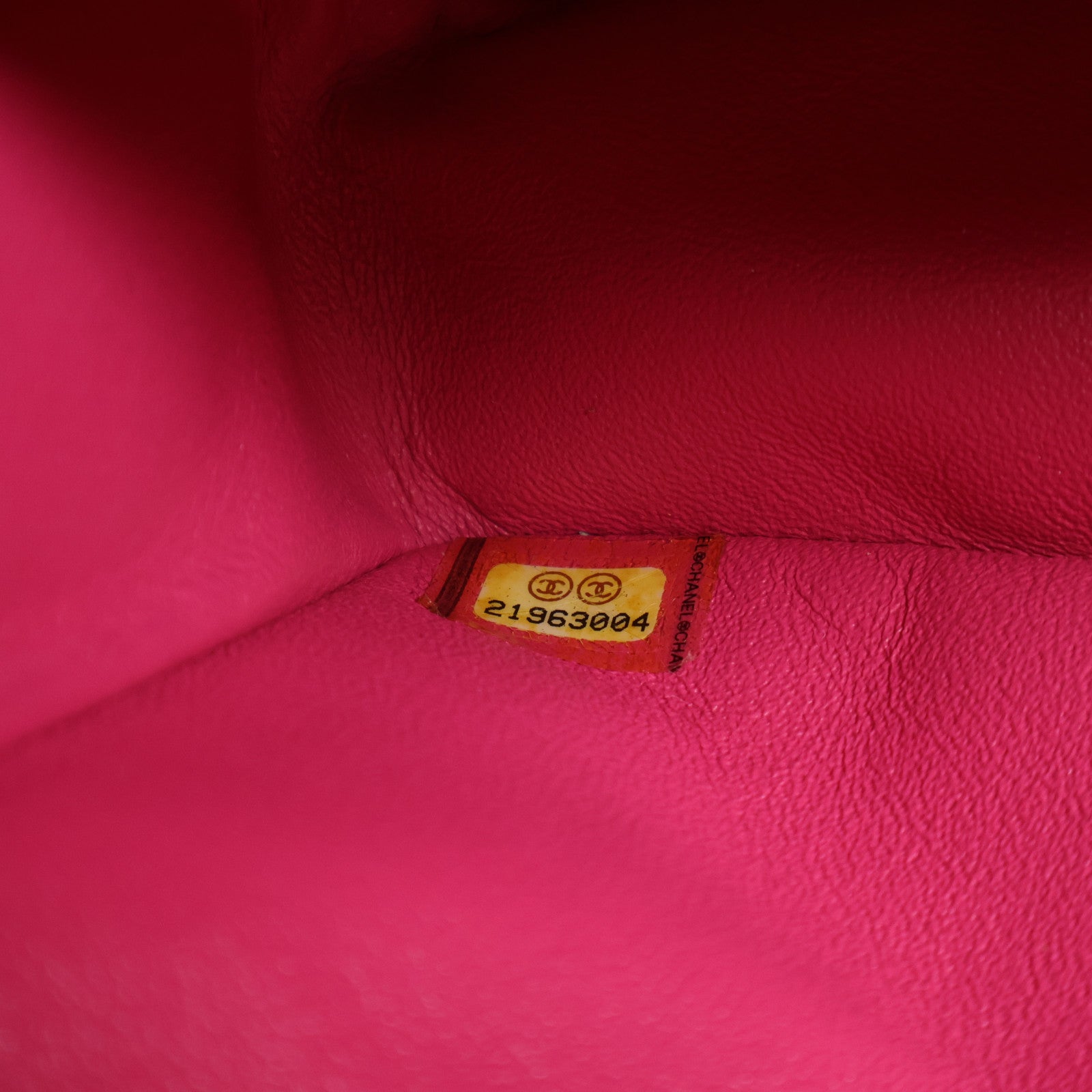 CHANEL 羊皮皮革Classic 25銀扣鏈帶肩背袋