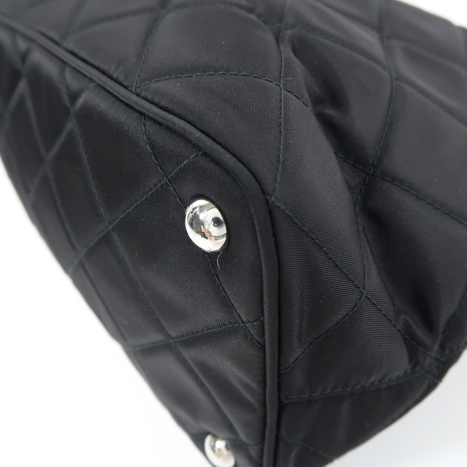 PRADA 尼龍Shoulder Bag銀扣鏈帶肩背袋