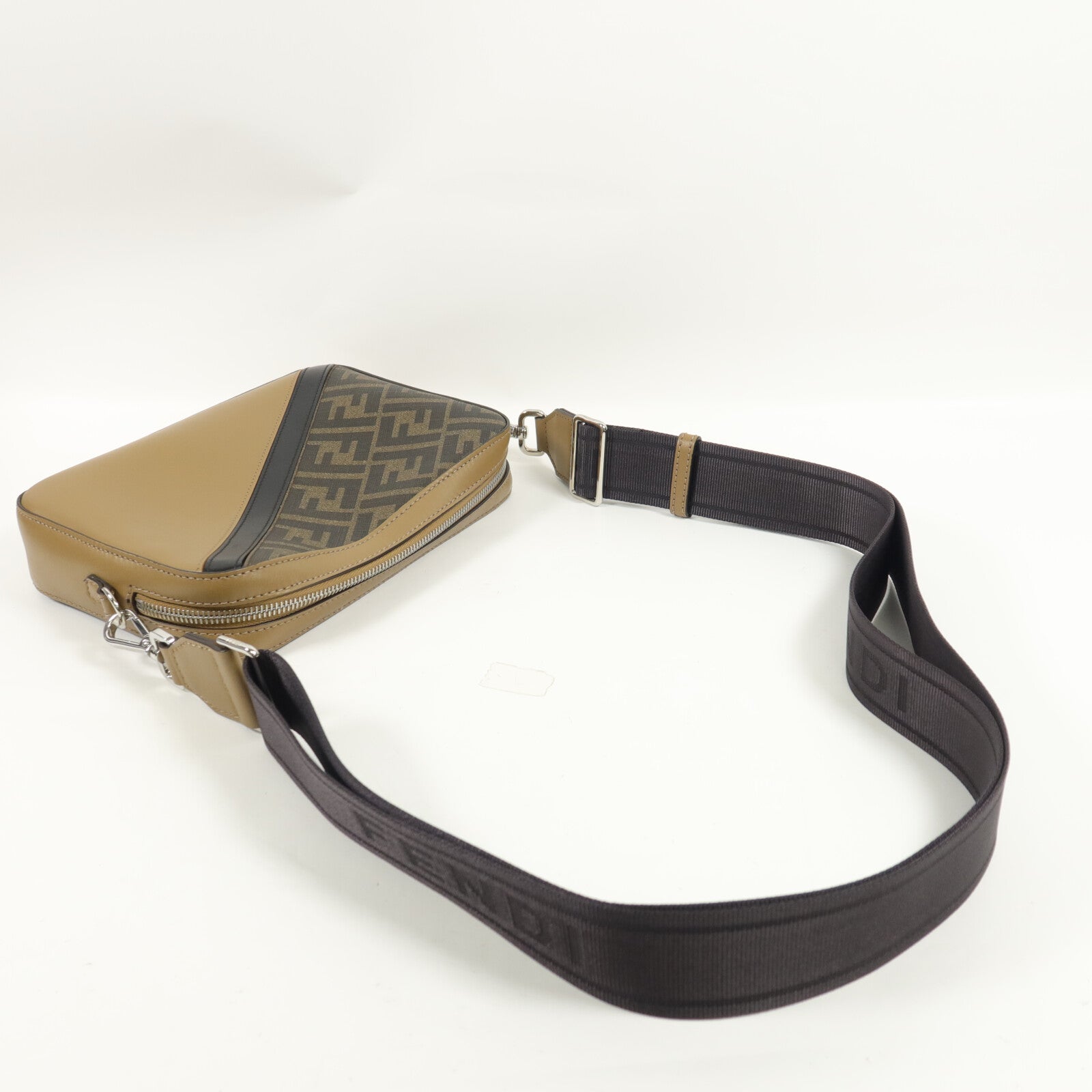 FENDI 塗層帆布Digonal Camera Case肩背袋