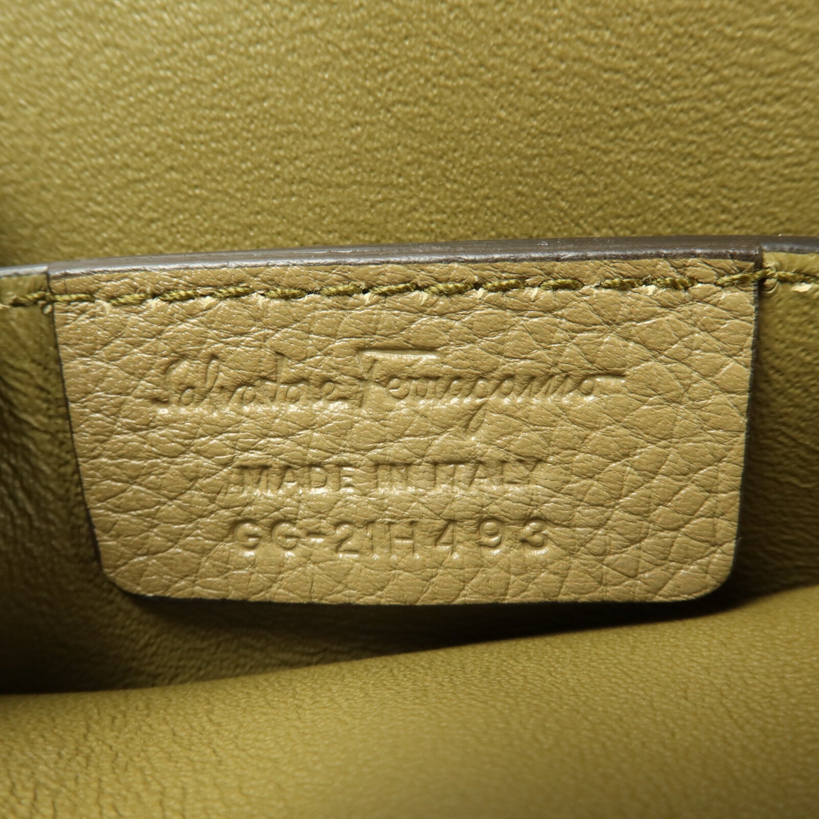 Salvatore Ferragamo 牛皮皮革Margot Gancini手挽肩背兩用袋