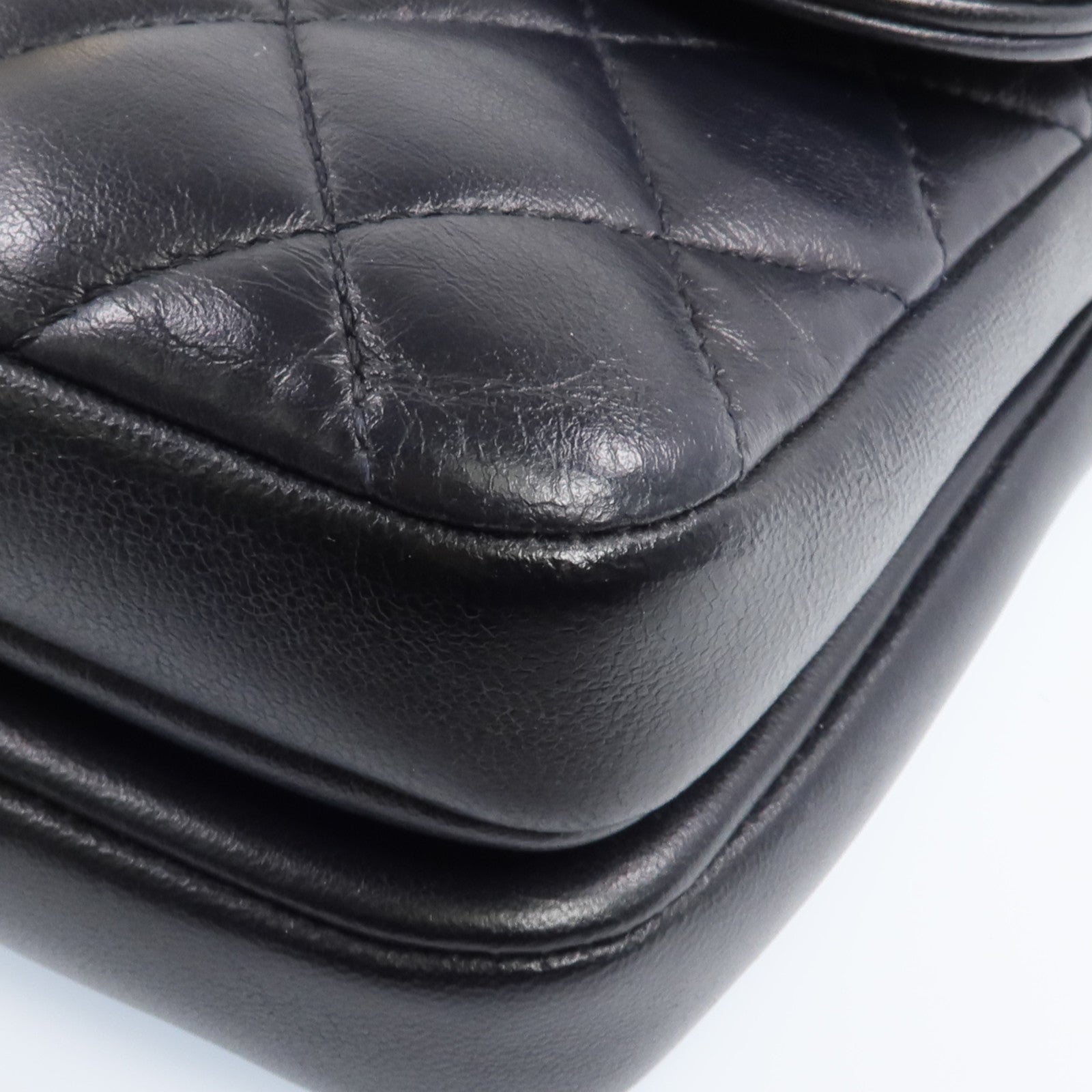 CHANEL 羊皮皮革Chain Shoulder金扣鏈帶肩背袋