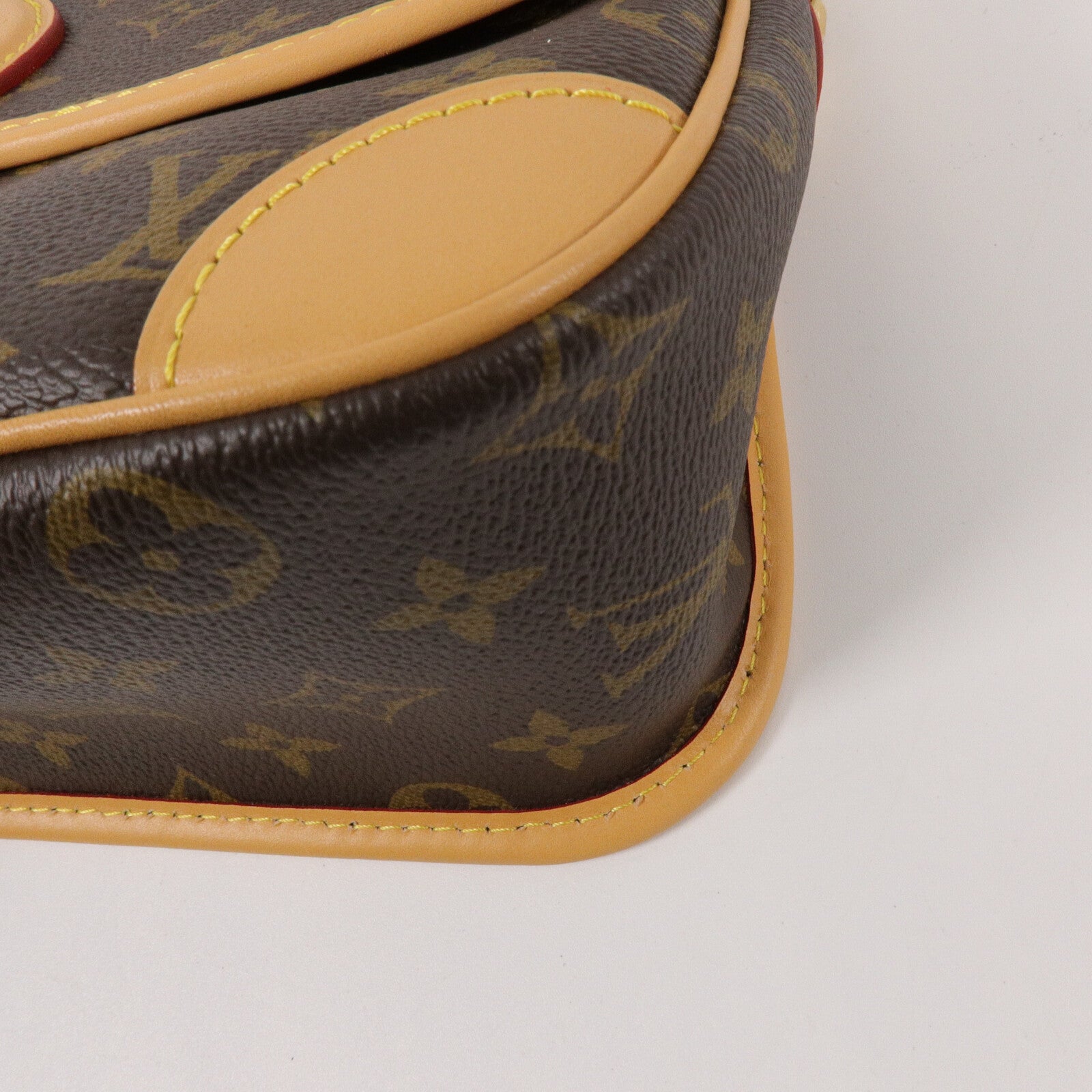 LOUIS VUITTON Monogram Diane肩背袋