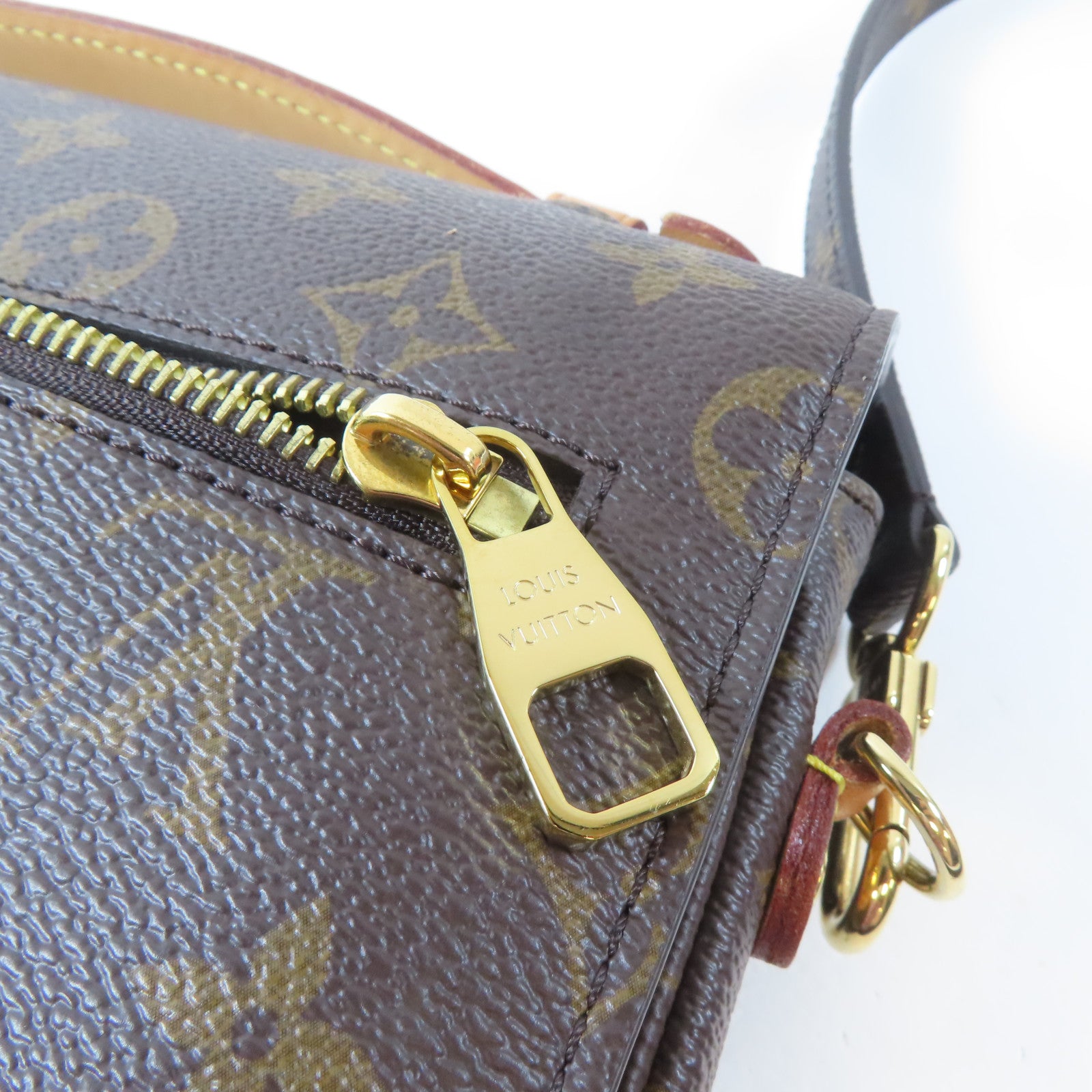 LOUIS VUITTON Monogram Pochette Metis金扣手挽肩背兩用袋啡色