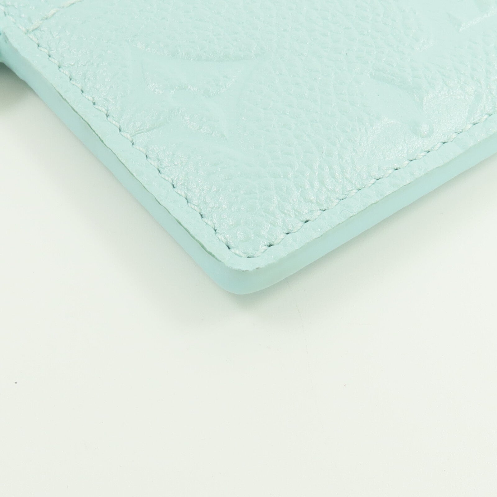 LOUIS VUITTON Monogram Empreinte Lv Charm Card Holder卡片套