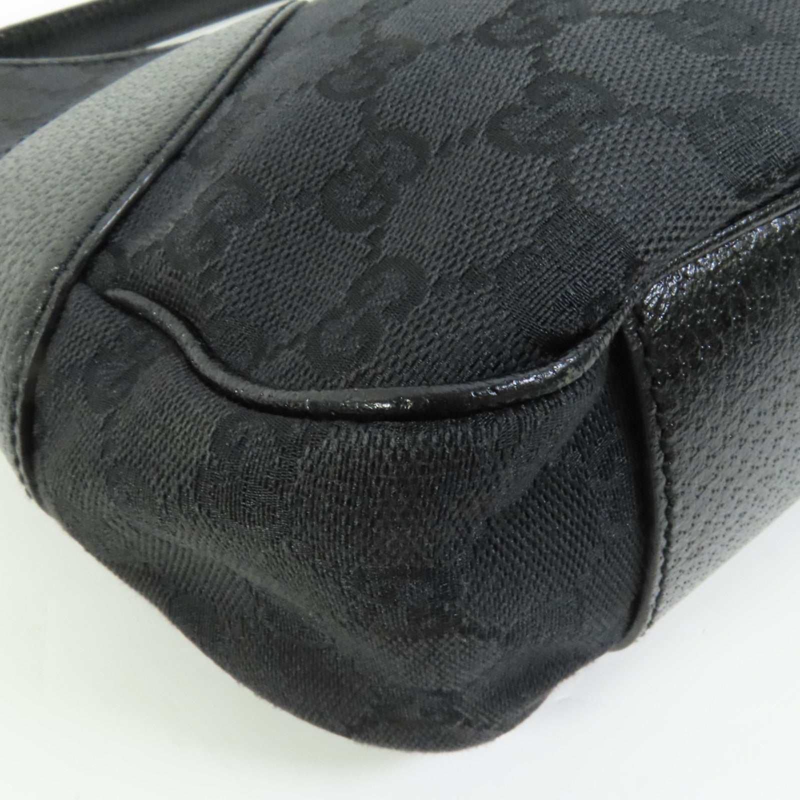 GUCCI 帆布GG Canvas Hobo手挽袋