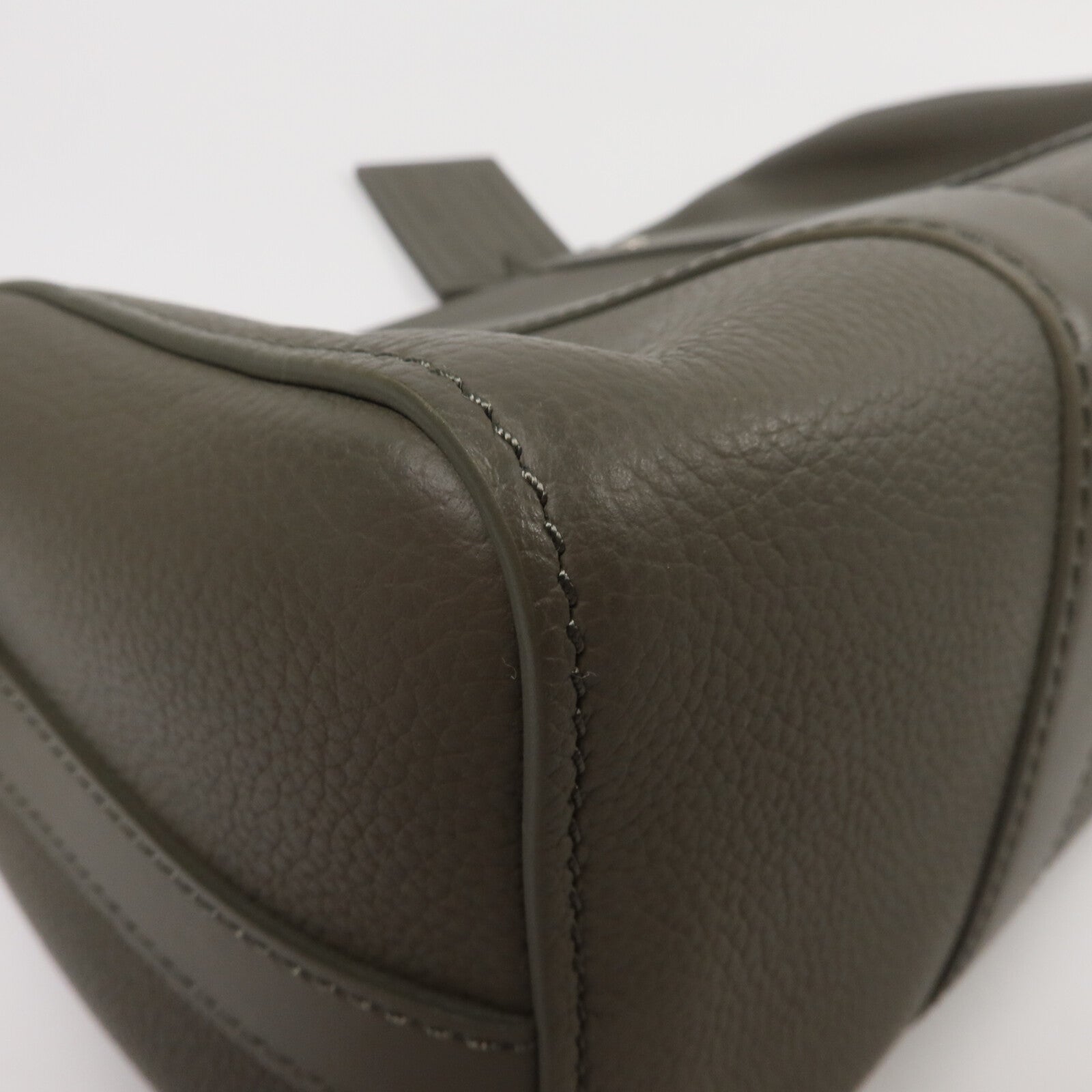 LOUIS VUITTON 牛皮皮革Keepall 25肩背袋