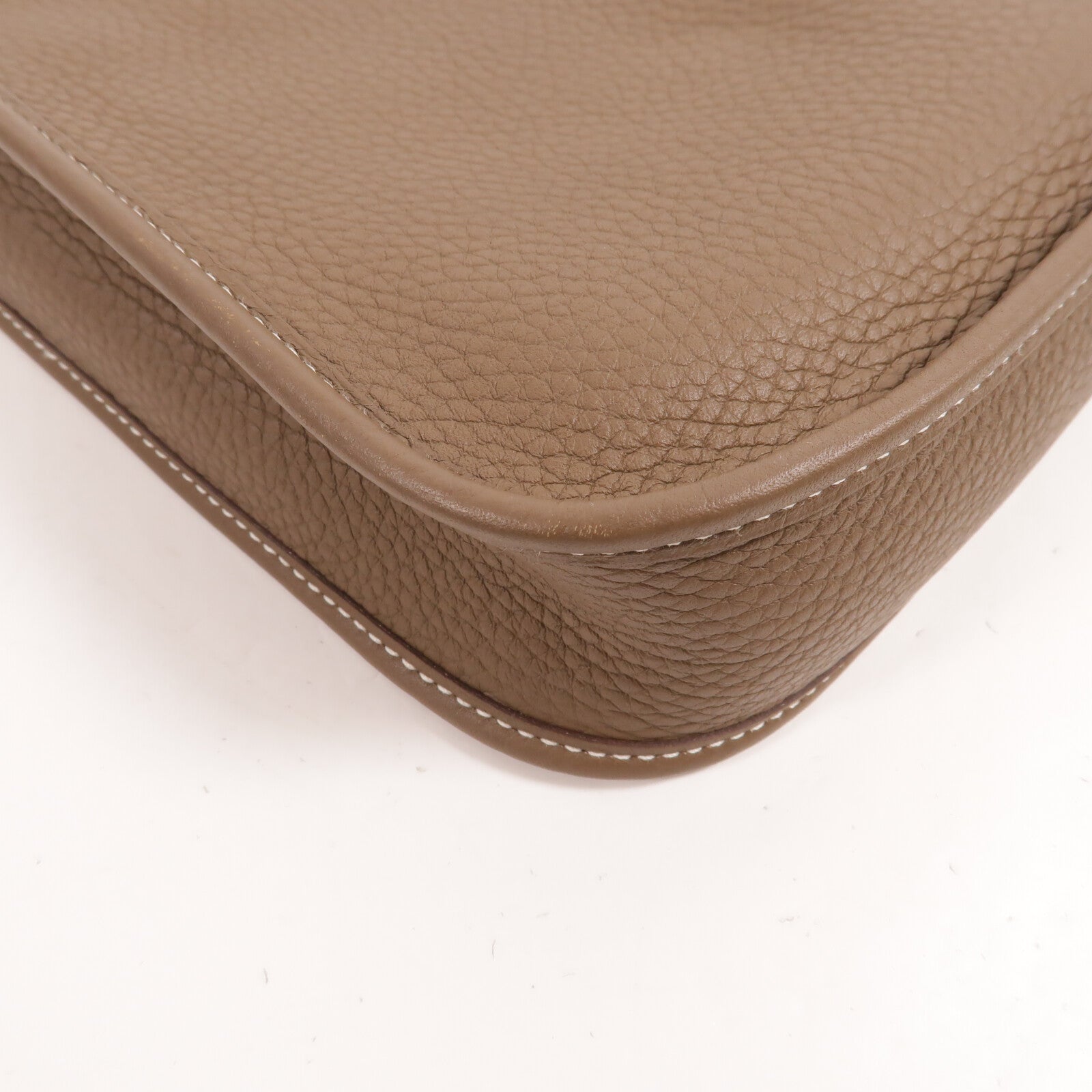 HERMES Clemence皮革Evelyne TPM肩背袋Etoupe