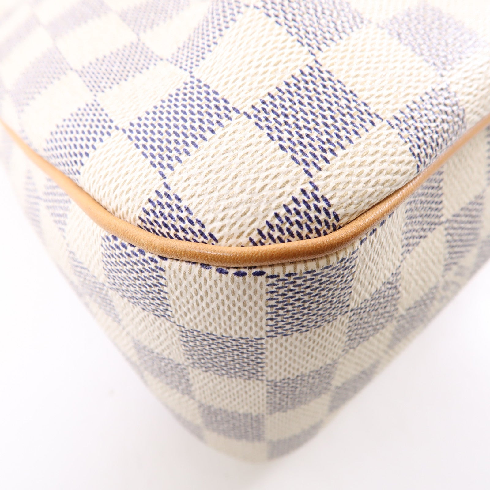 LOUIS VUITTON Damier Azur Siracusa金扣肩背袋白色