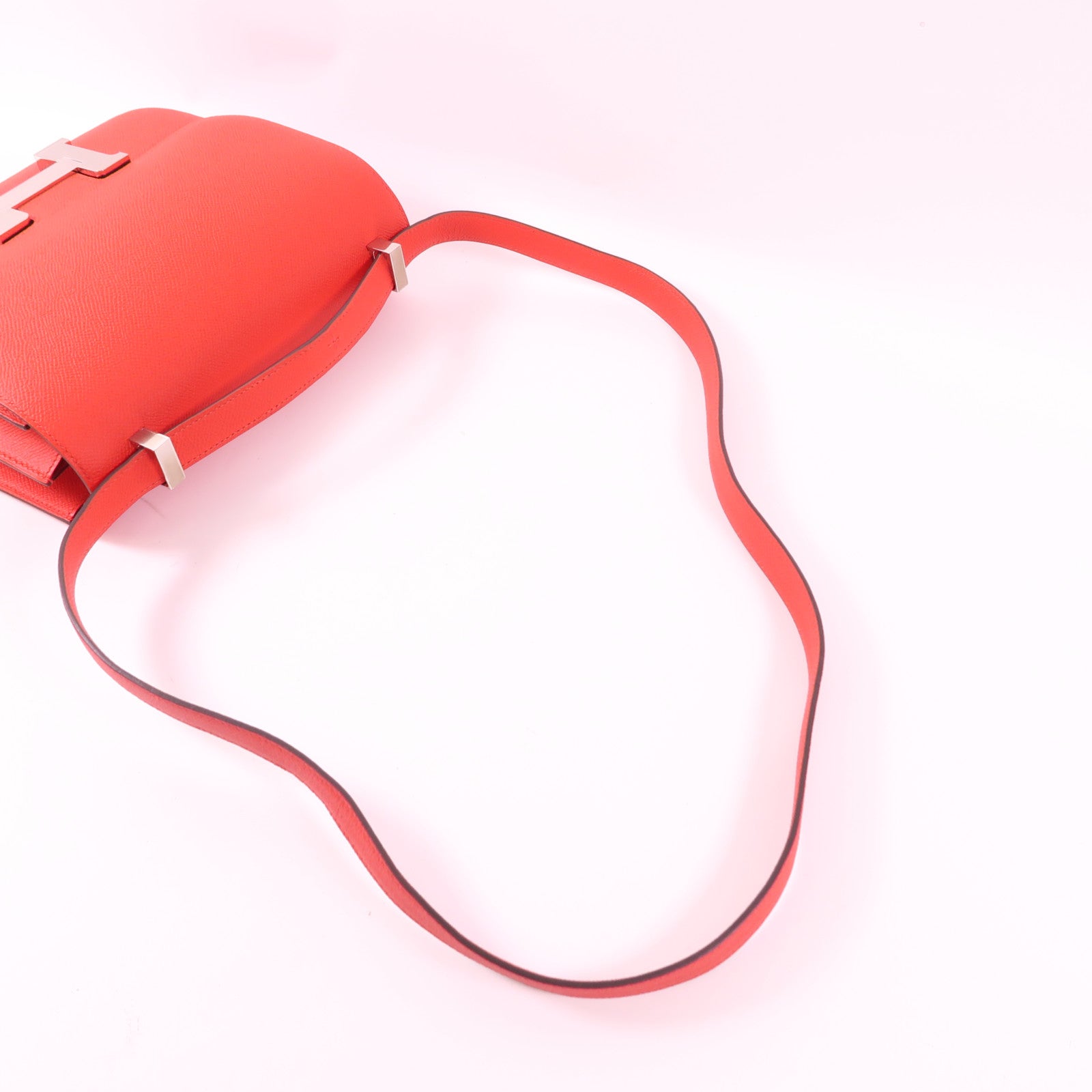 HERMES Epsom皮革Constance 24銀扣肩背袋S3 Rouge de coeur