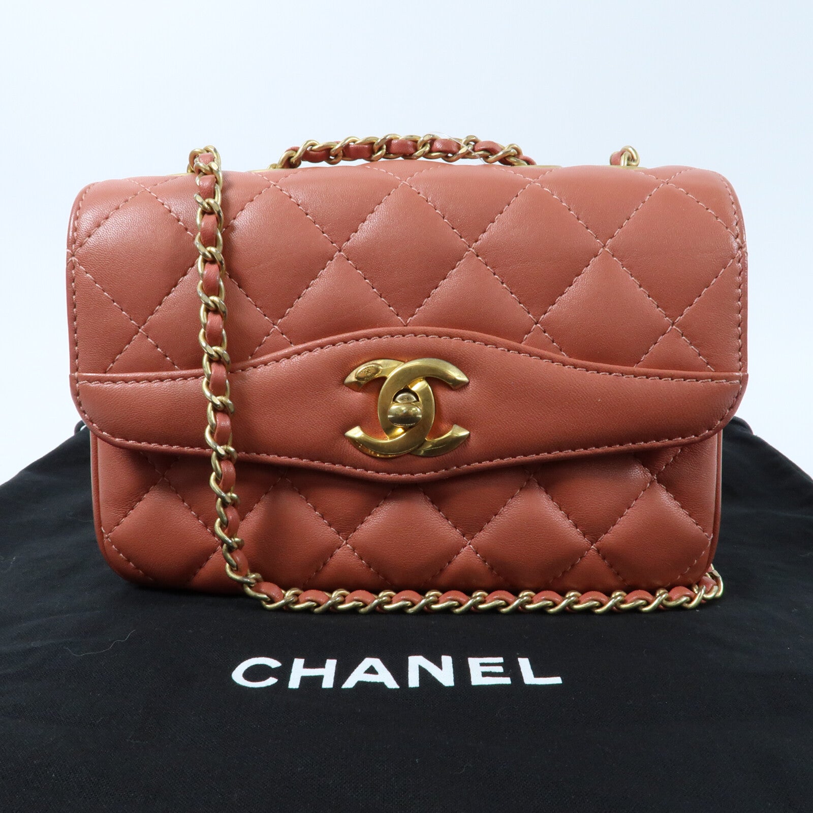 CHANEL 羊皮皮革Chain Shoulder金扣鏈帶肩背袋