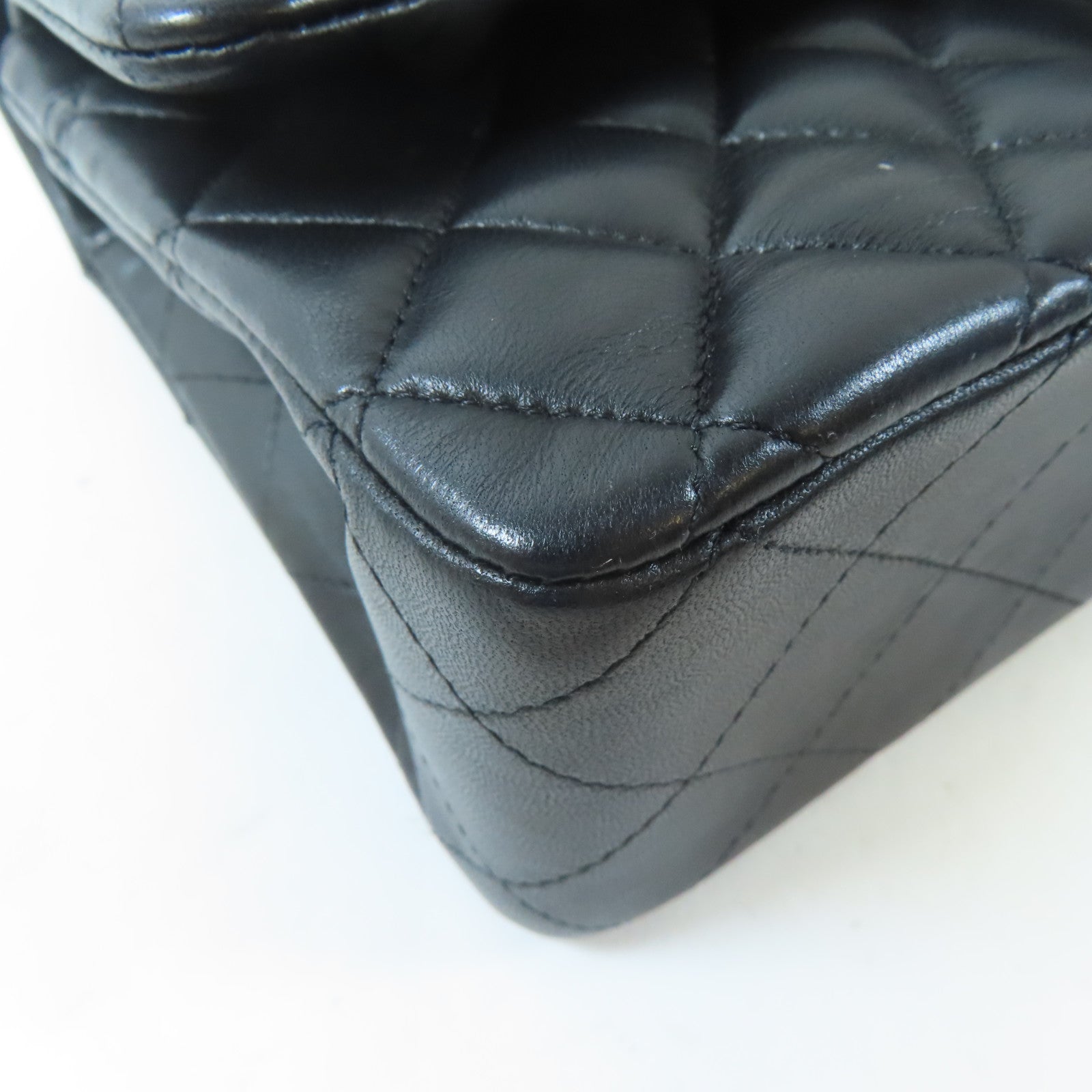CHANEL 【激減優惠】菱格羊皮皮革Classic 25cm銀扣鏈帶肩背袋黑色