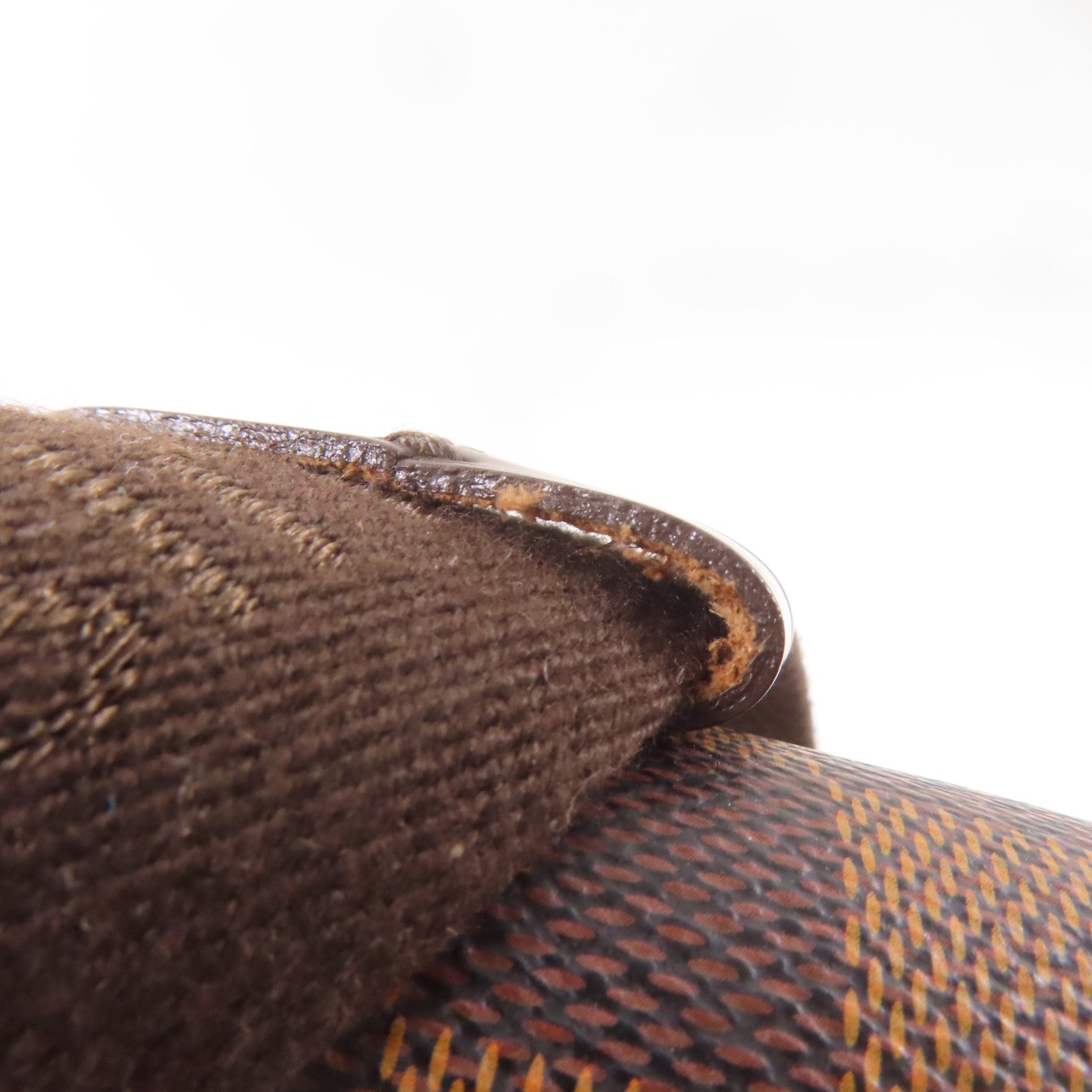 LOUIS VUITTON Damier Shelton MM金扣肩背袋棕色
