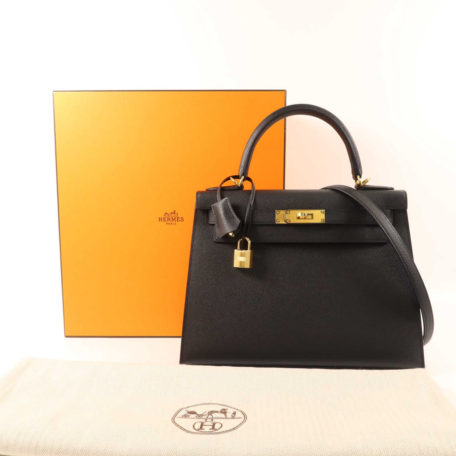 HERMES Epsom皮革Kelly 28金扣手挽肩背兩用袋Noir