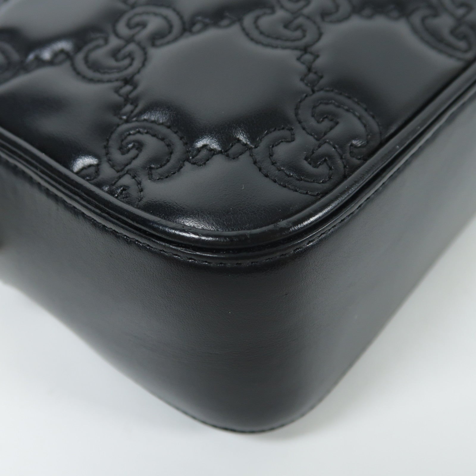 GUCCI 牛皮皮革GG Matelasse Small金扣肩背袋