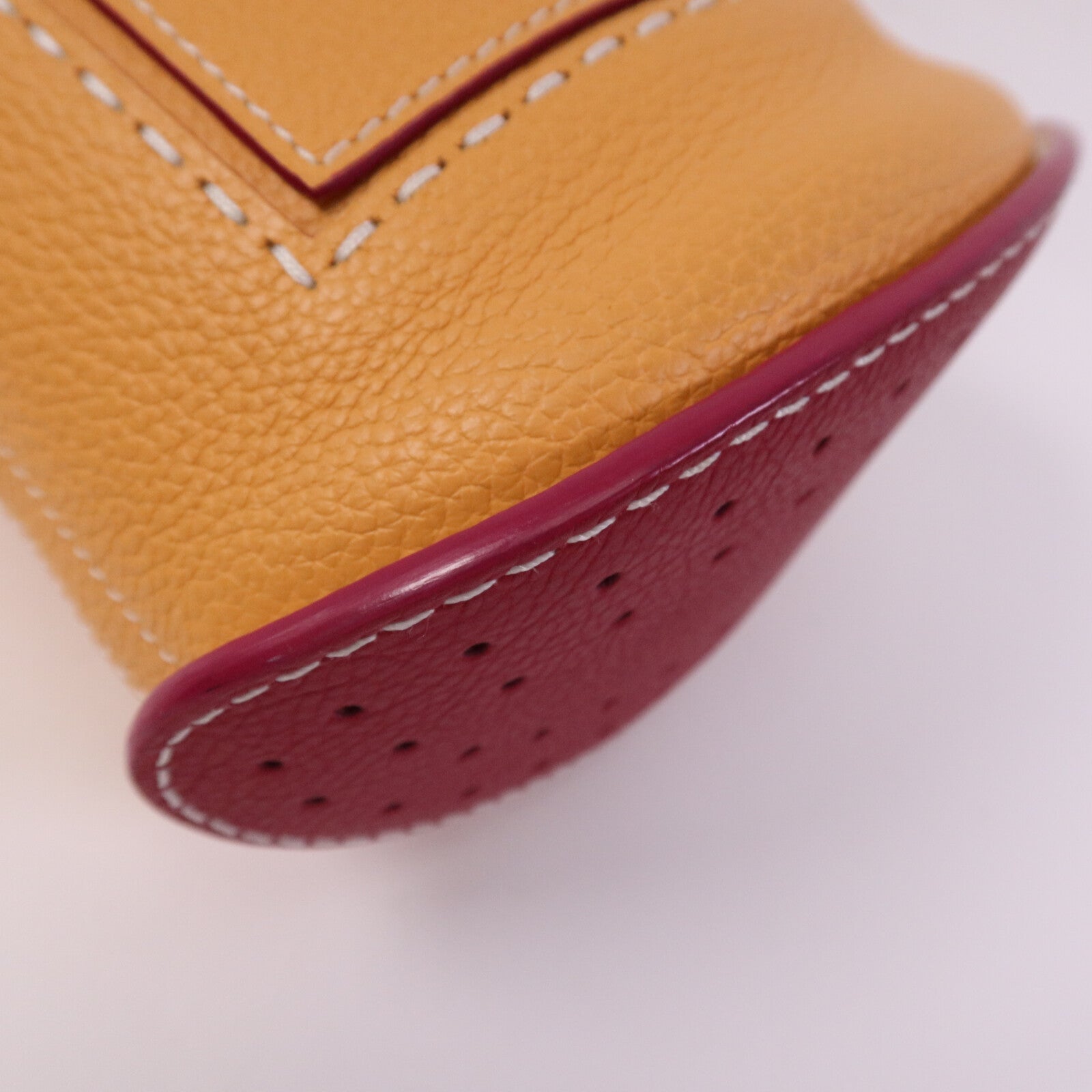 Delvaux 【激減優惠】Taurillon Soft Pin Mini Bucket手挽袋