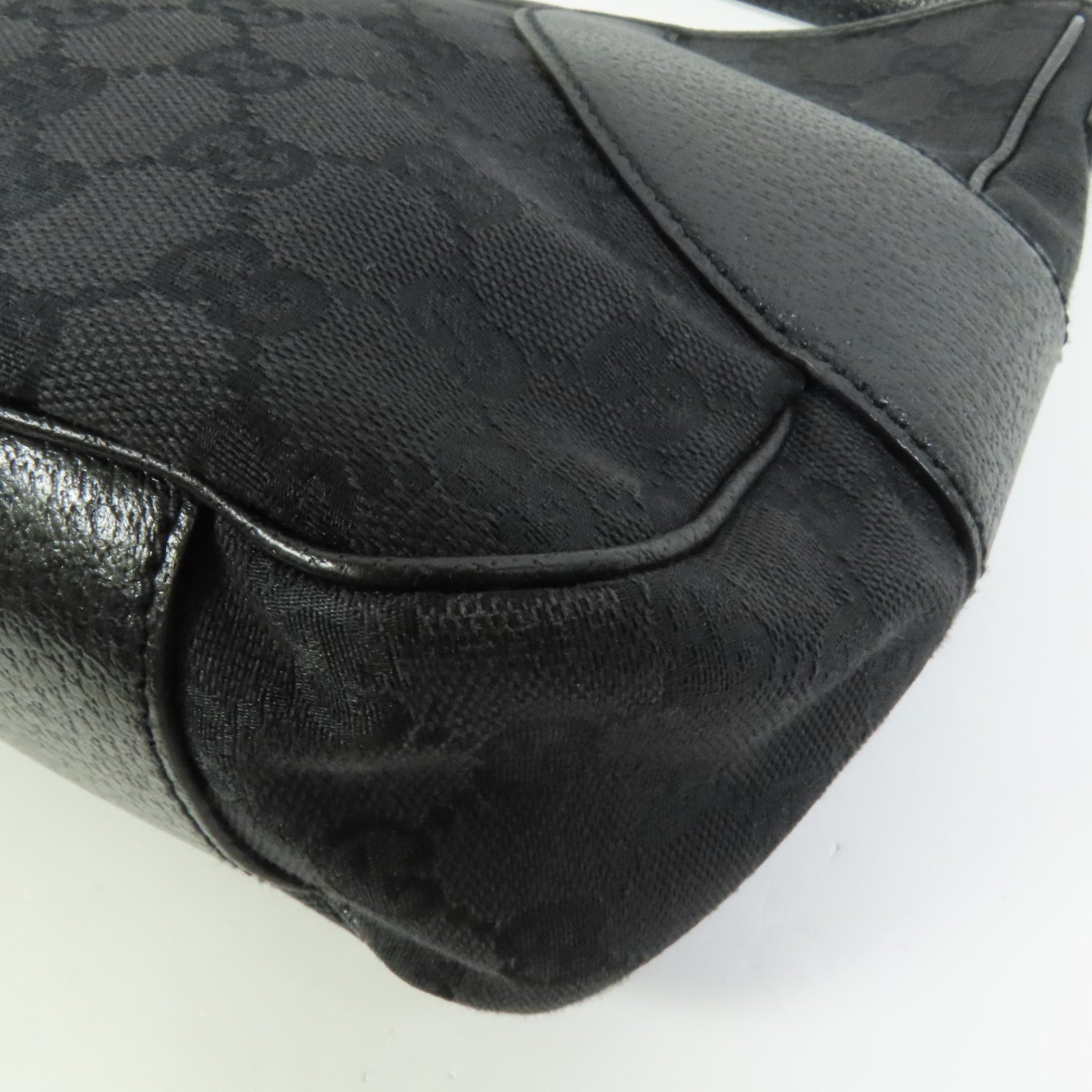 GUCCI 帆布GG Canvas Hobo手挽袋