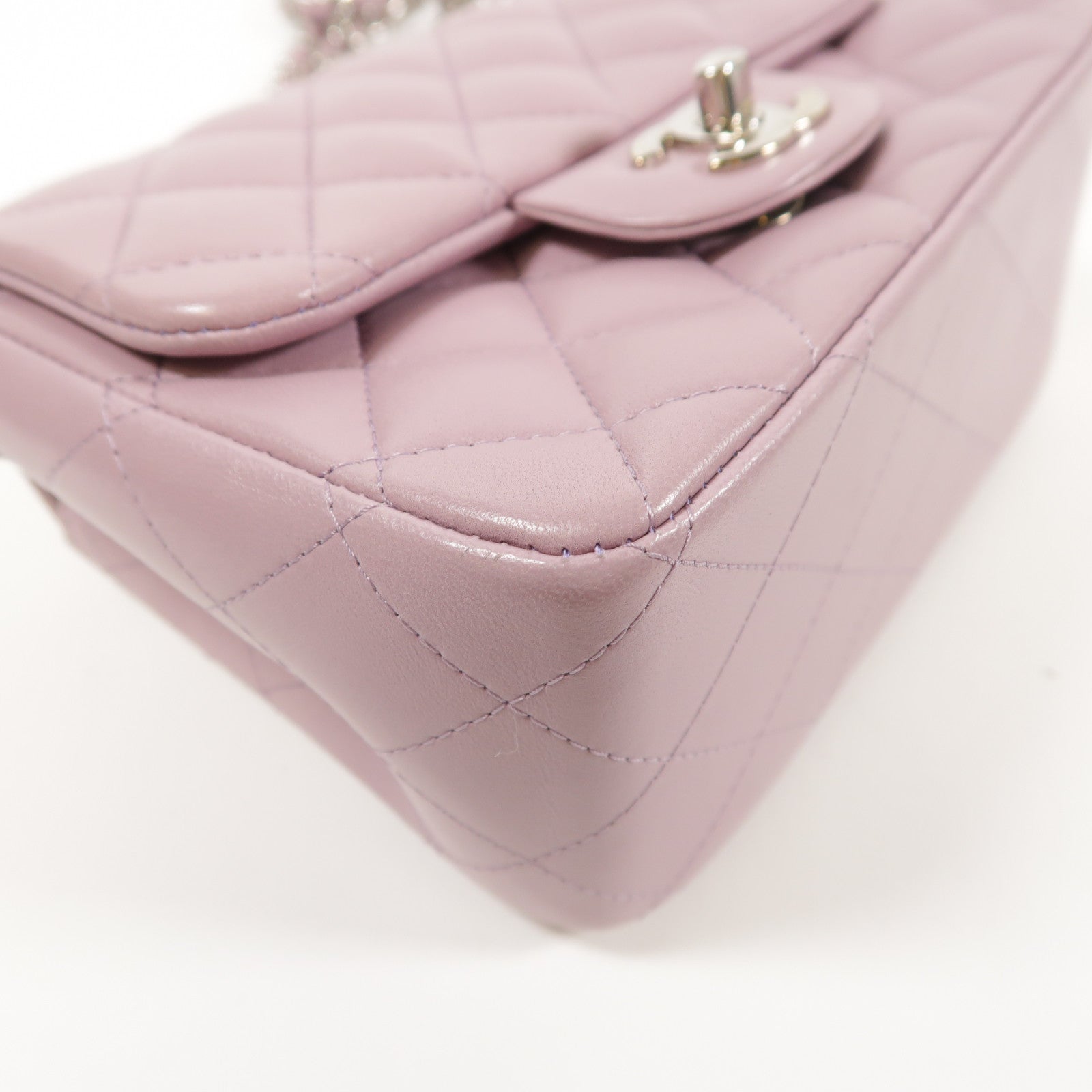 CHANEL 羊皮皮革Flap Bag 17cm銀扣鏈帶肩背袋