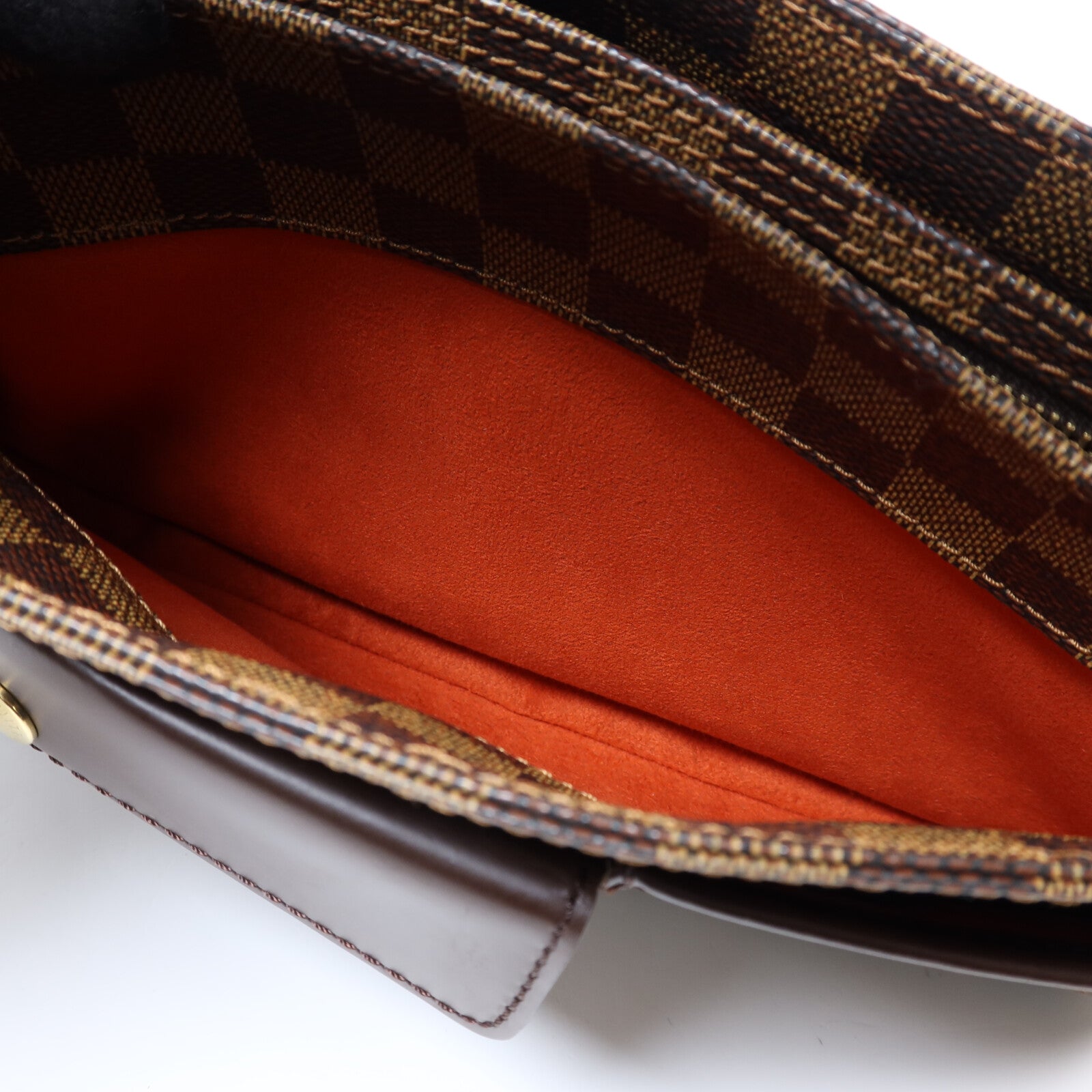 LOUIS VUITTON Damier Aubagne金扣肩背袋