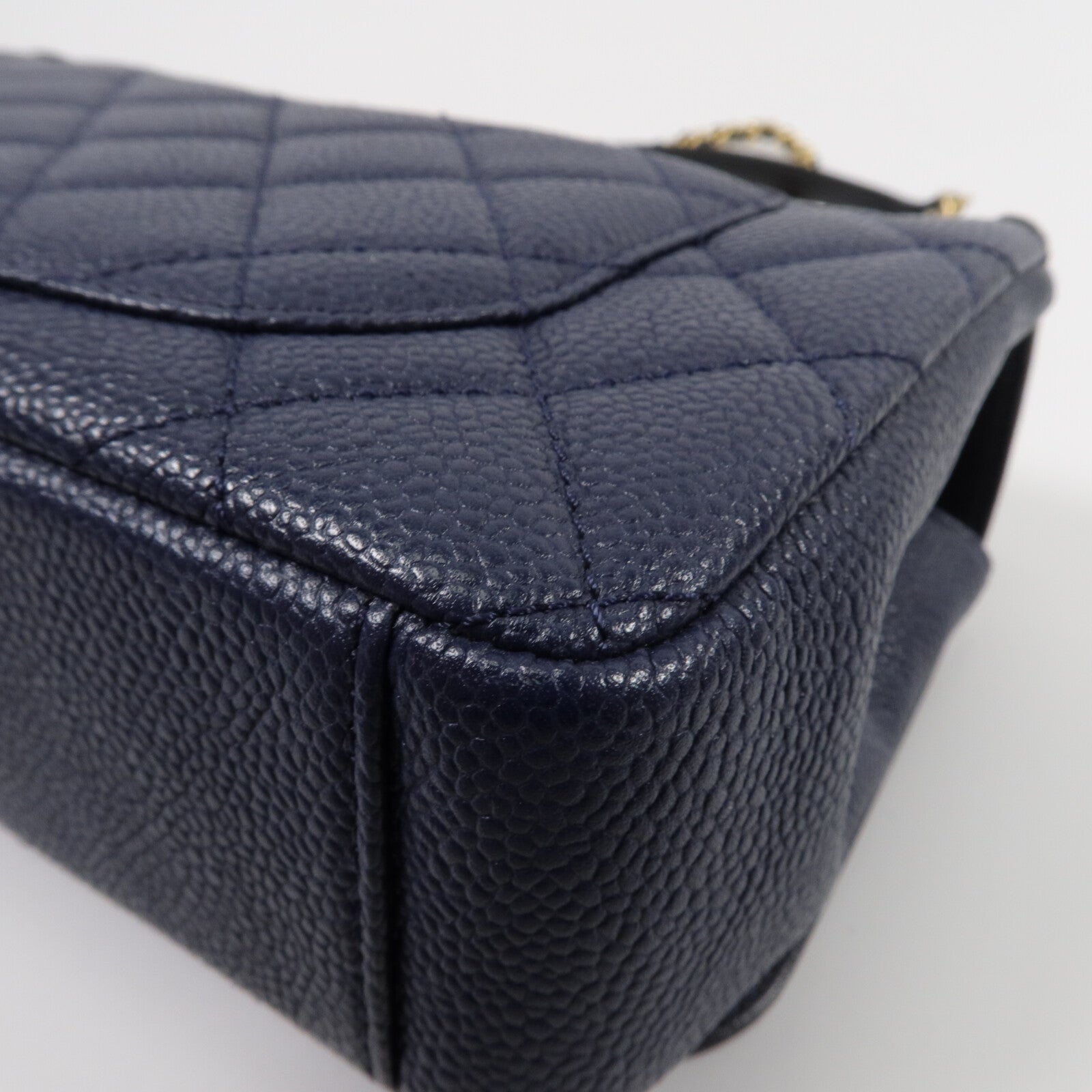 CHANEL 牛皮皮革CC Filigree Small Flap Bag鏈帶肩背袋