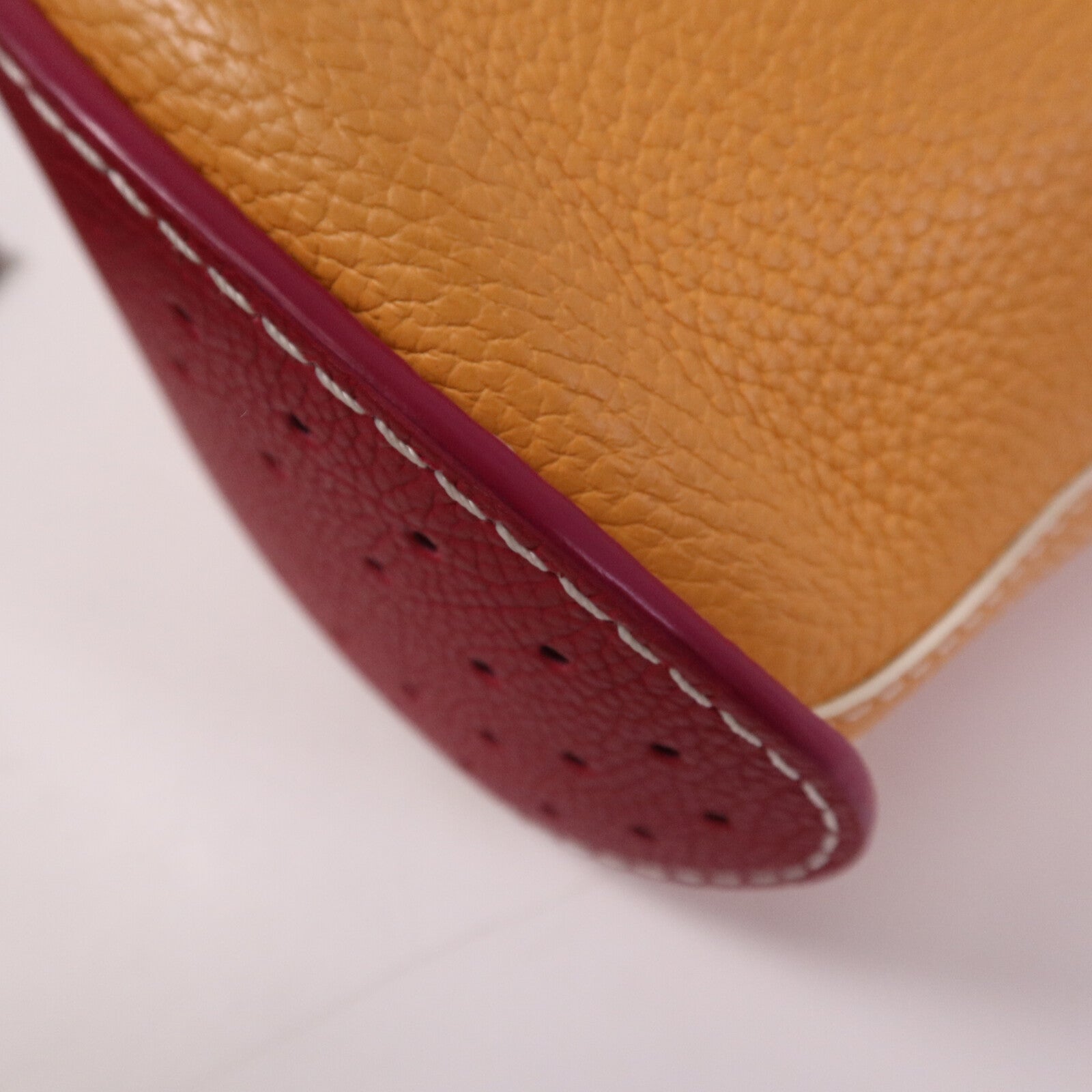 Delvaux 【激減優惠】Taurillon Soft Pin Mini Bucket手挽袋