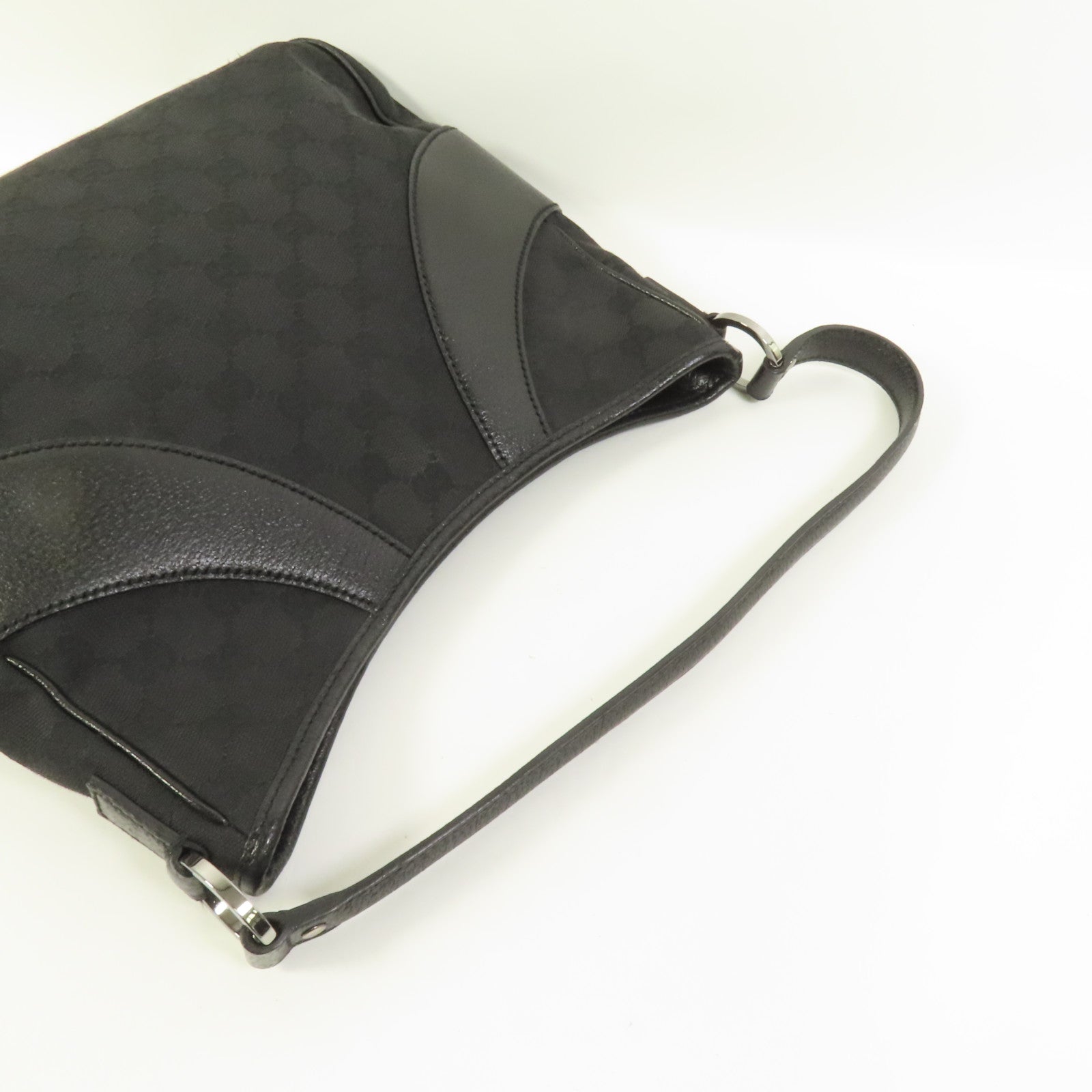 GUCCI 帆布GG Canvas Hobo手挽袋