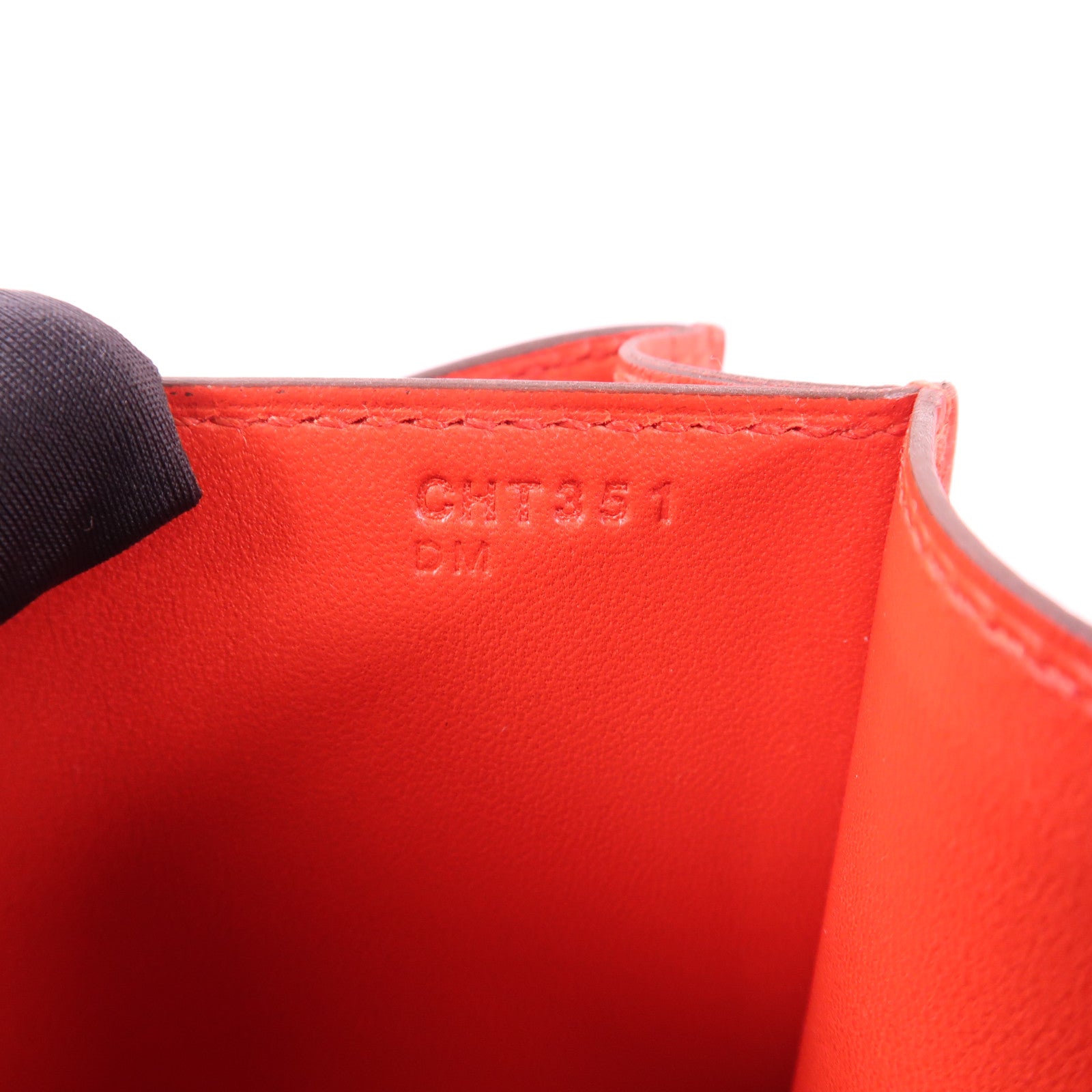 HERMES Epsom皮革Constance 24銀扣肩背袋S3 Rouge de coeur