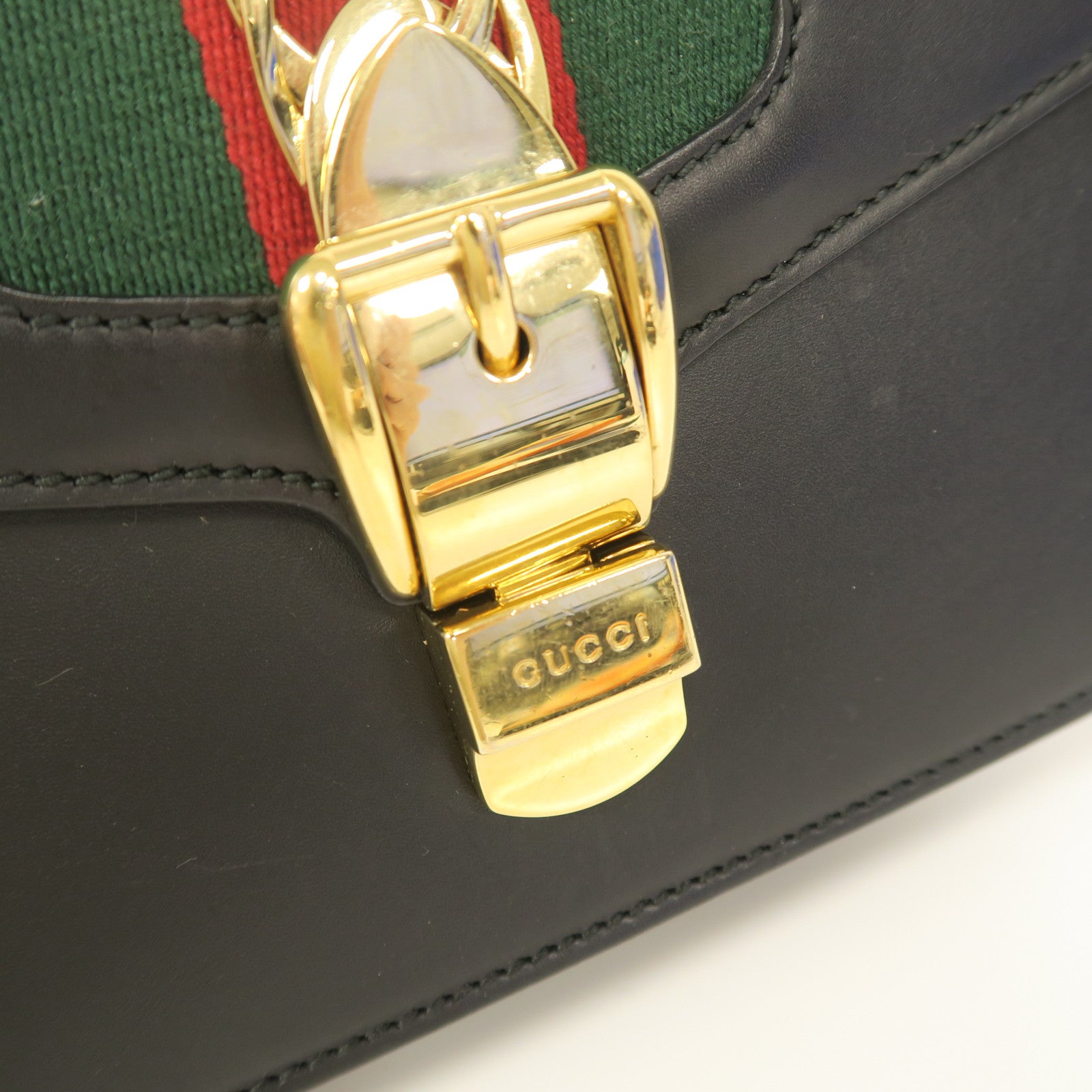 GUCCI 【激減優惠】牛皮皮革Sylvie Small金扣肩背袋黑色