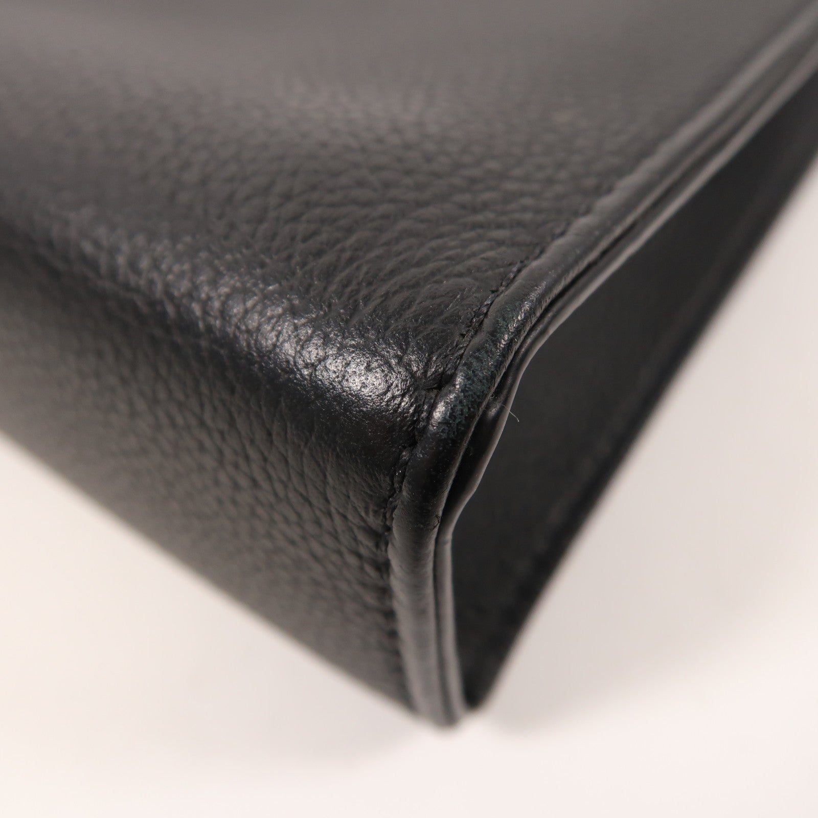 LOUIS VUITTON Aerogram Messenger Voyage斜挎包