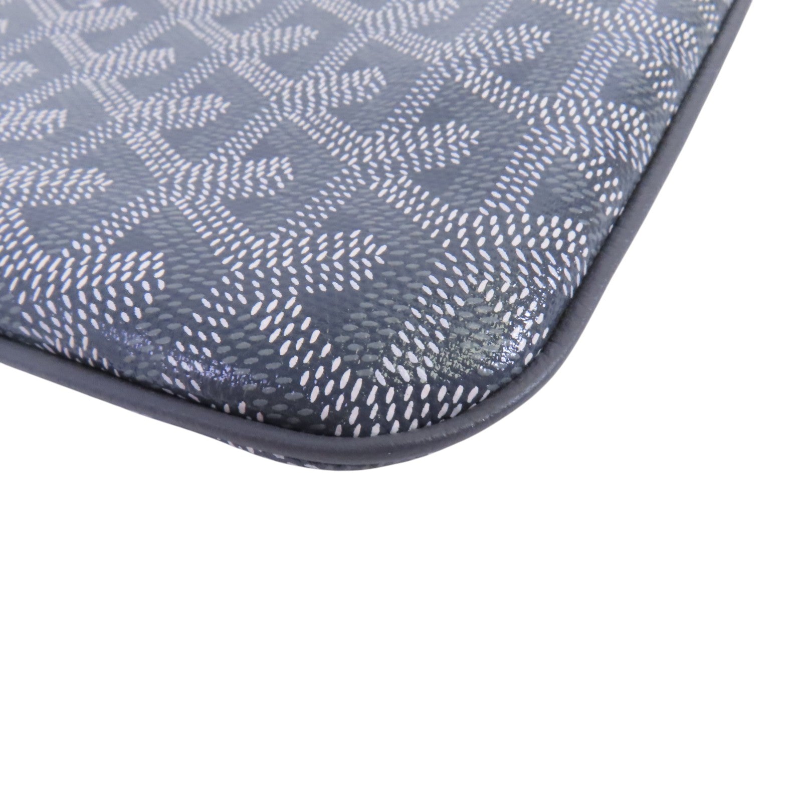 GOYARD 塗層帆布Pouch銀扣手拿包