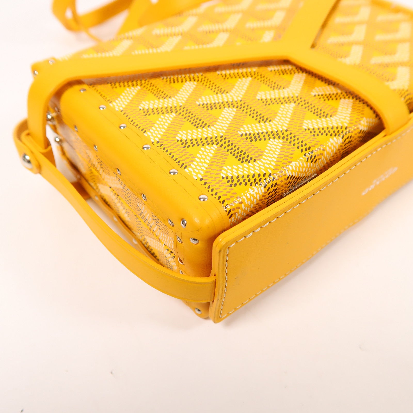 GOYARD 【激減優惠】塗層帆布Minaudiere Trunk Bag銀扣肩背袋