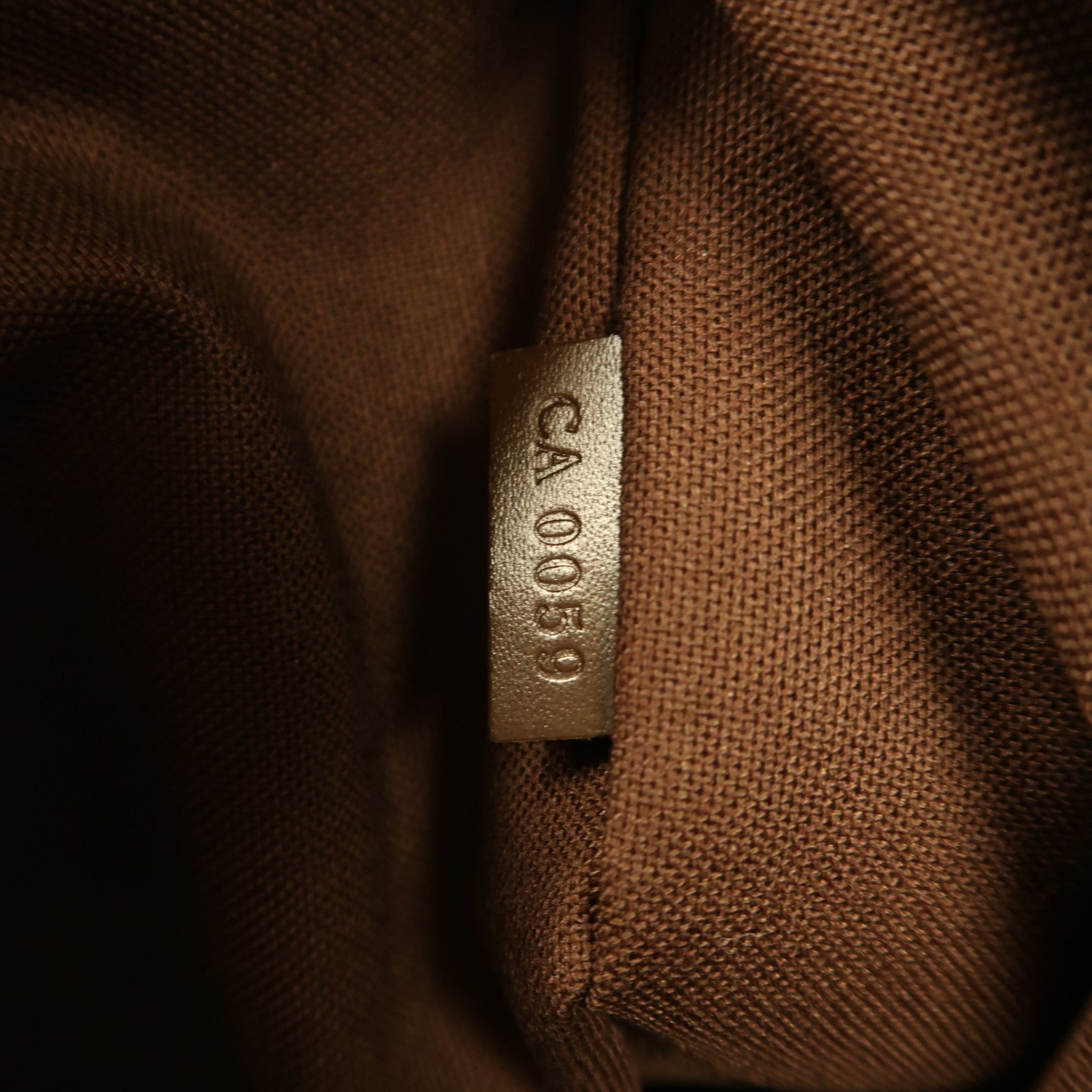 LOUIS VUITTON Damier Ebene Beaubourg金扣手挽袋啡色