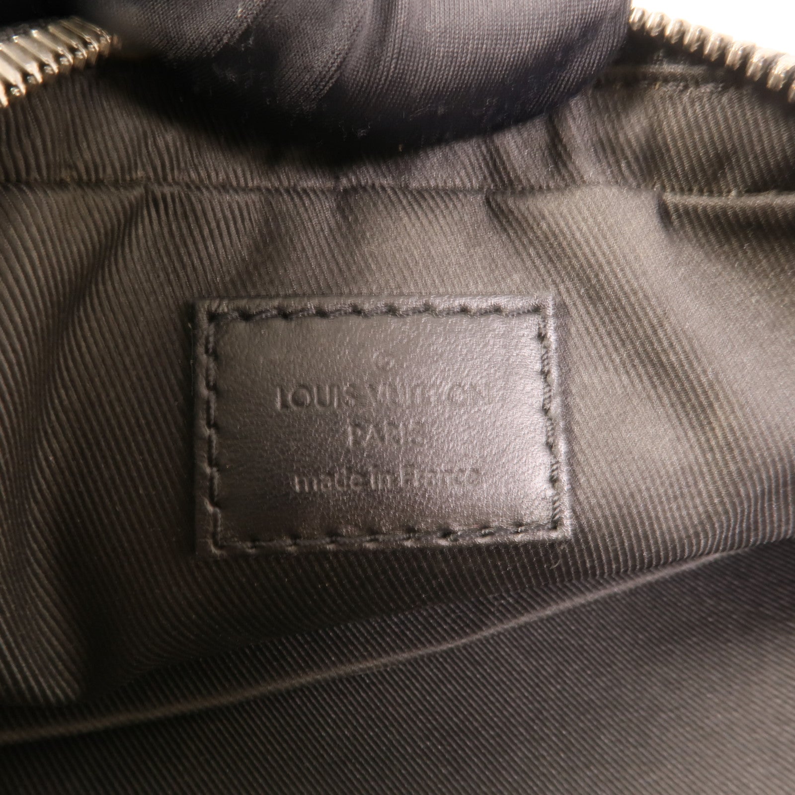 LOUIS VUITTON Monogram Eclipse Reverse Trio Messenger銀扣肩背袋灰色