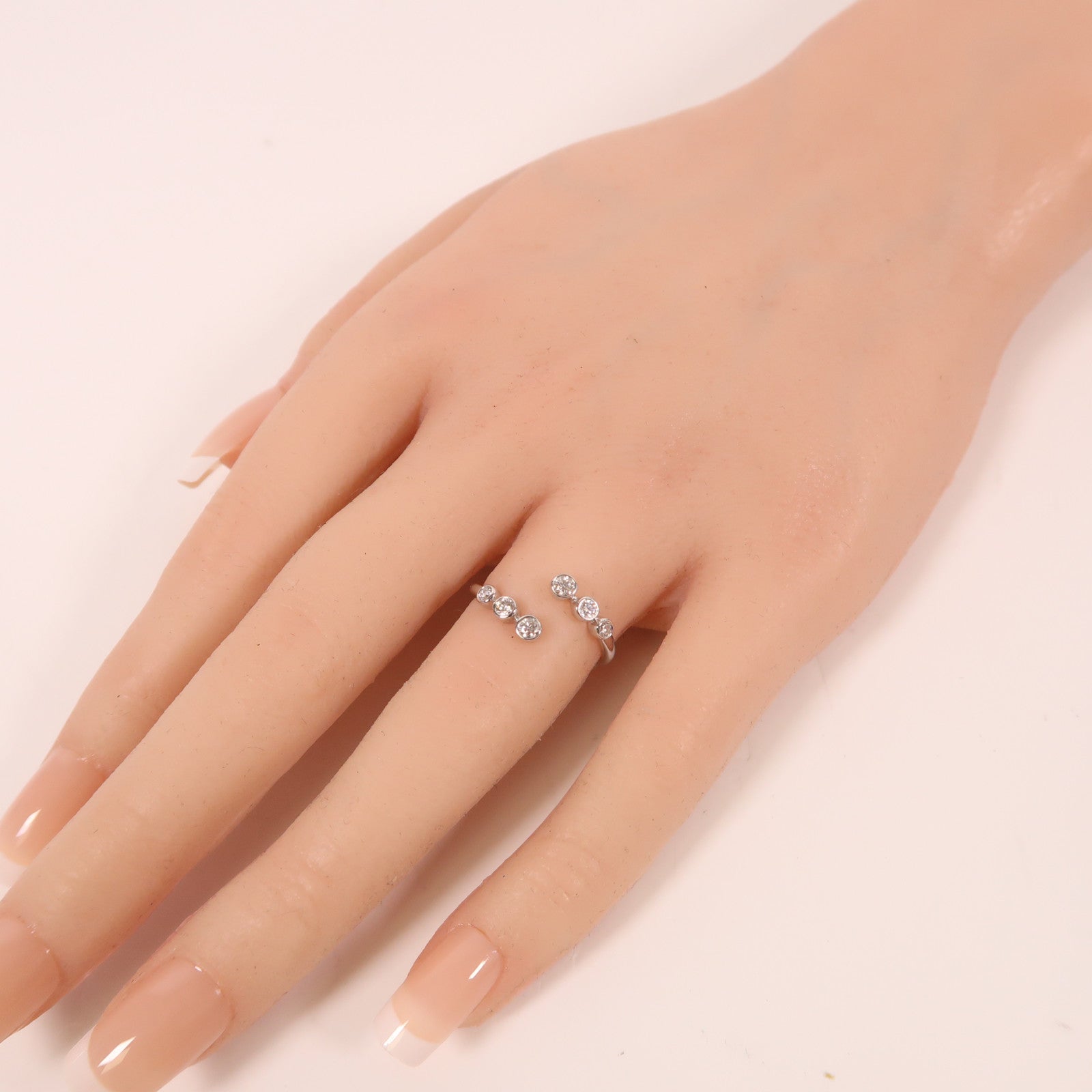 JEWELRY【激減優惠】 18K白金Diamond 2.2g 0.30ct鑽石戒指6.75