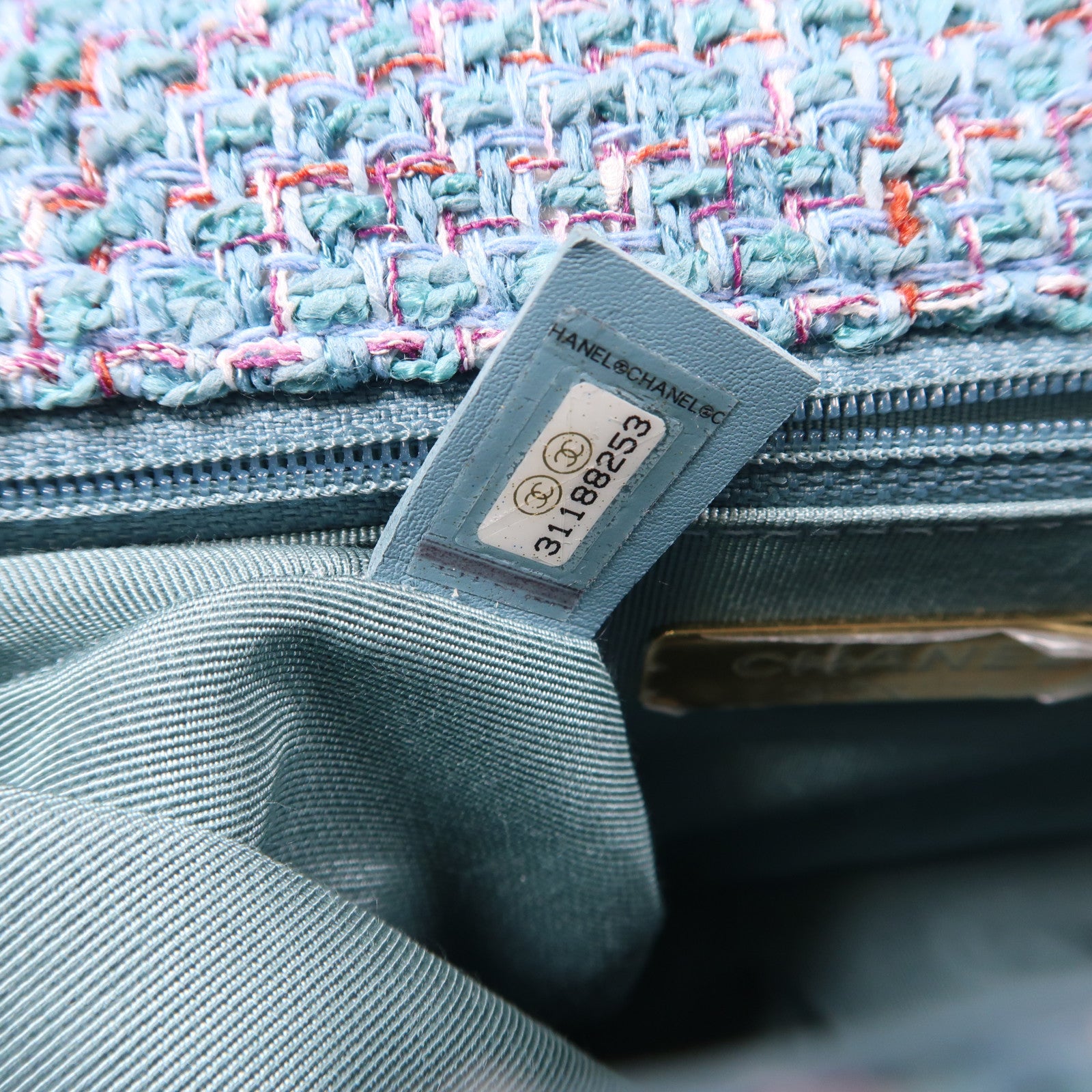 CHANEL 斜紋軟呢Shoulder Bag金扣鏈帶肩背袋