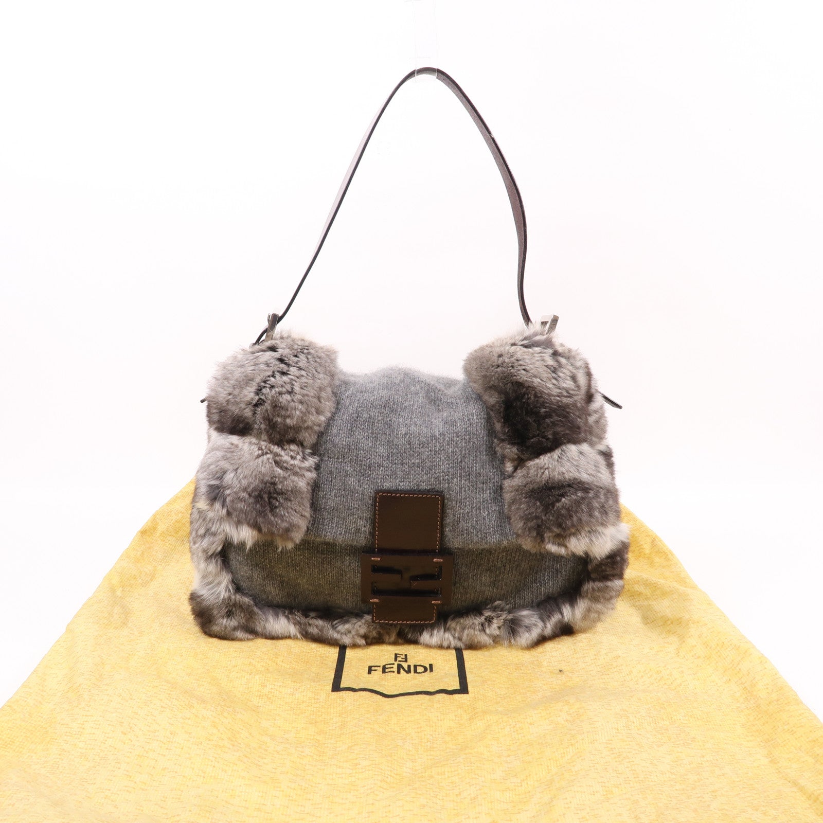 FENDI 羊毛/兔毛Baguette銀扣肩背袋