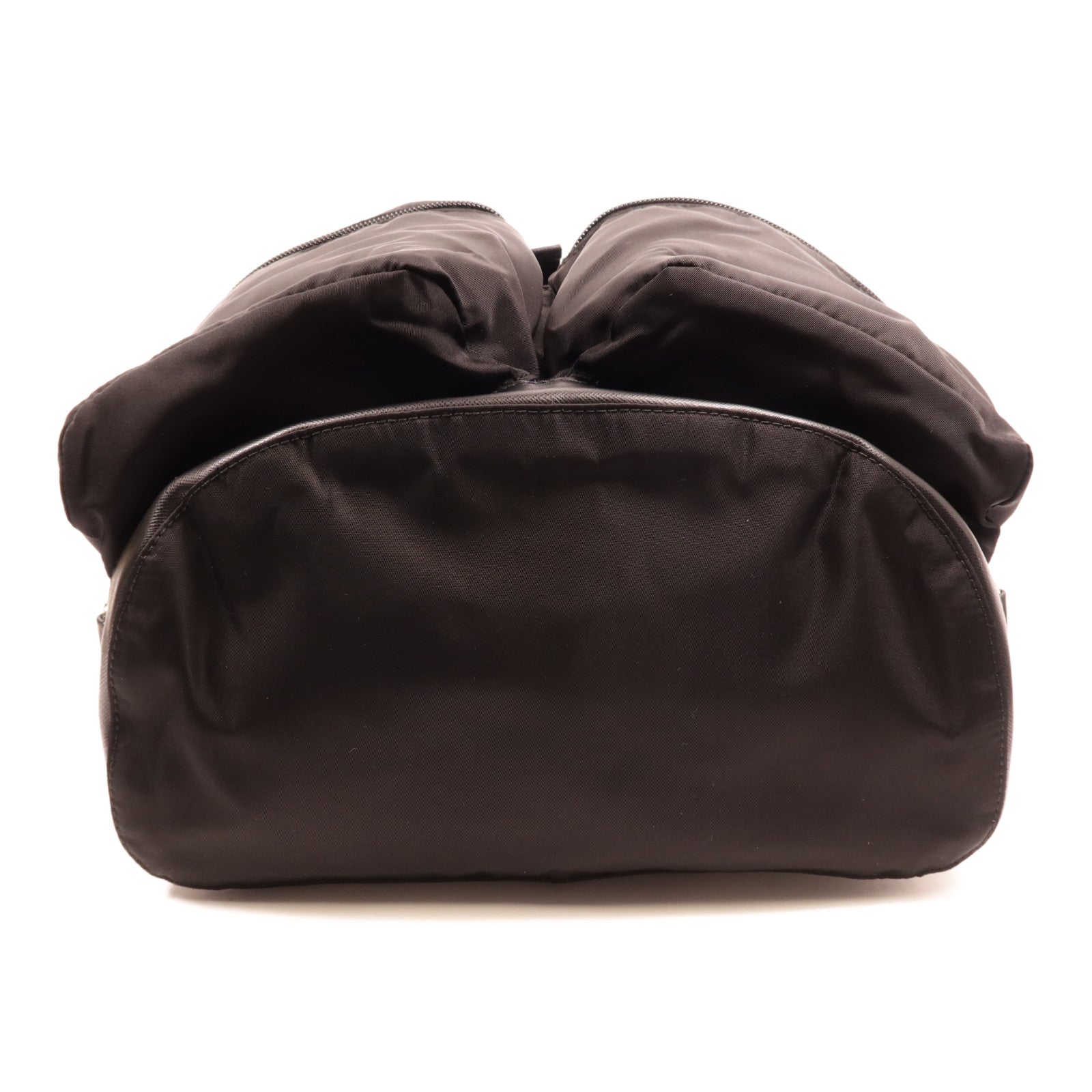 PRADA 尼龍Rucksack銀扣背包