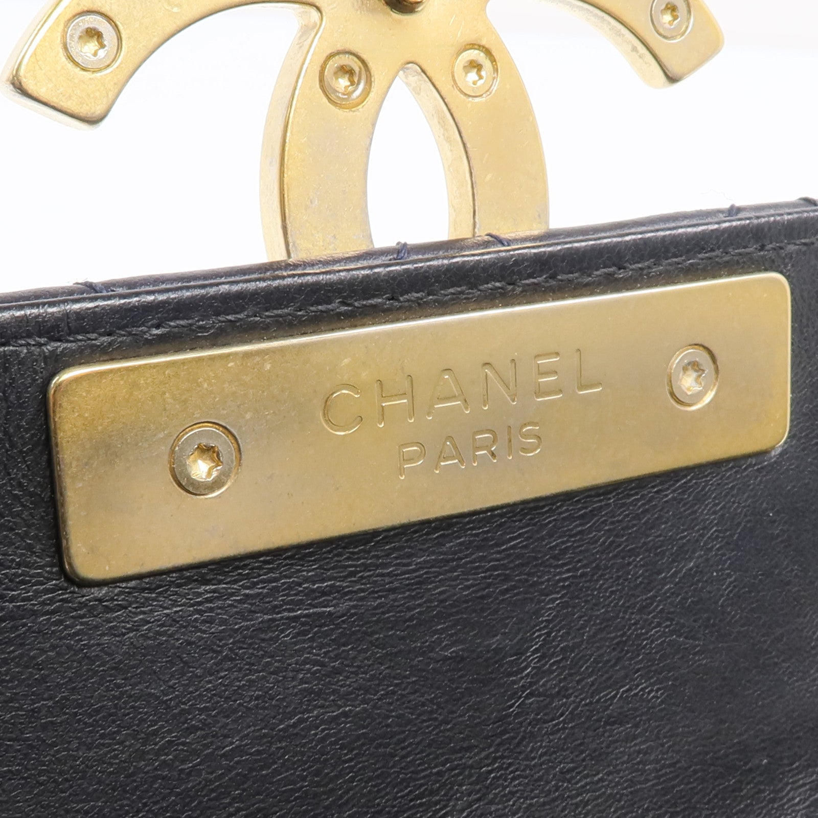 CHANEL 羊皮皮革Chain Shoulder金扣鏈帶肩背袋