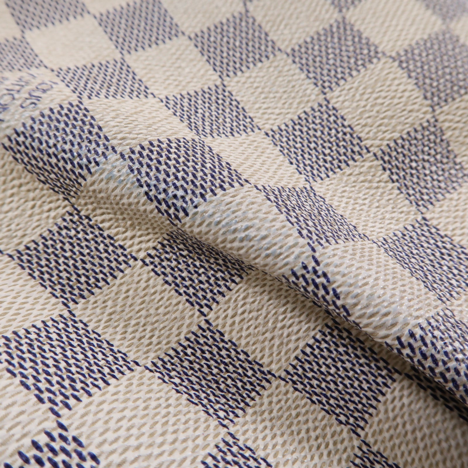 LOUIS VUITTON Damier Azur Siracusa金扣肩背袋白色